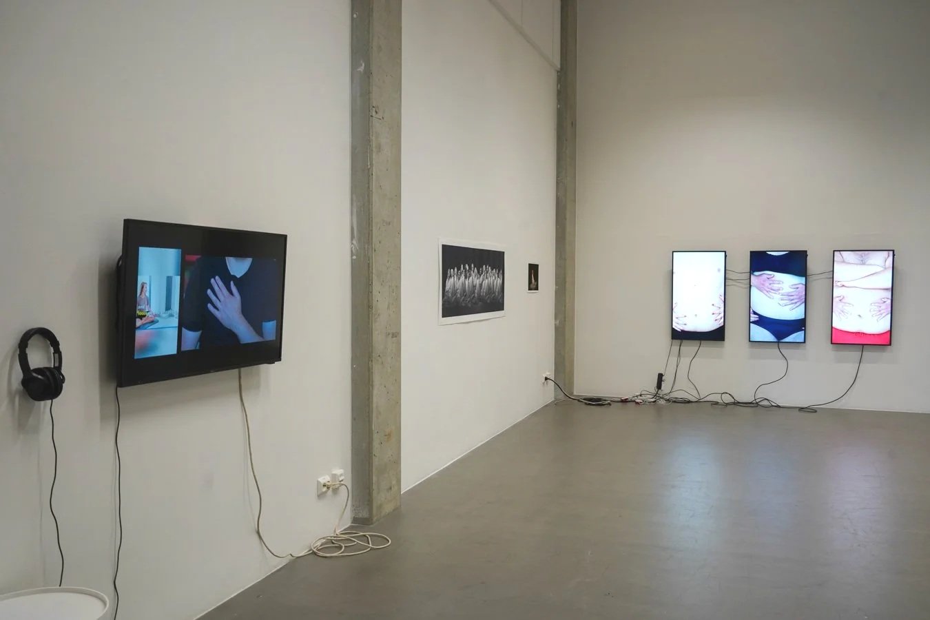 Absurdiland - ROM61 (2025)