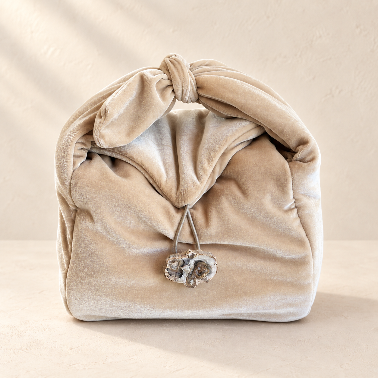 nama-stay-tea-ceremony-bag-warm-sand.png