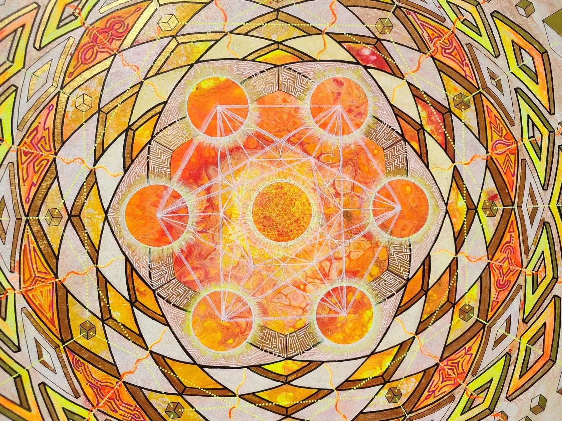 Détails de "Seven suns" Peinture originale de Tom Dusauvage, art visionnaire inspiré de la géométrie sacrée, avec des lignes géométriques et des soleils disposés en cube de métatron, couleurs chaudes 