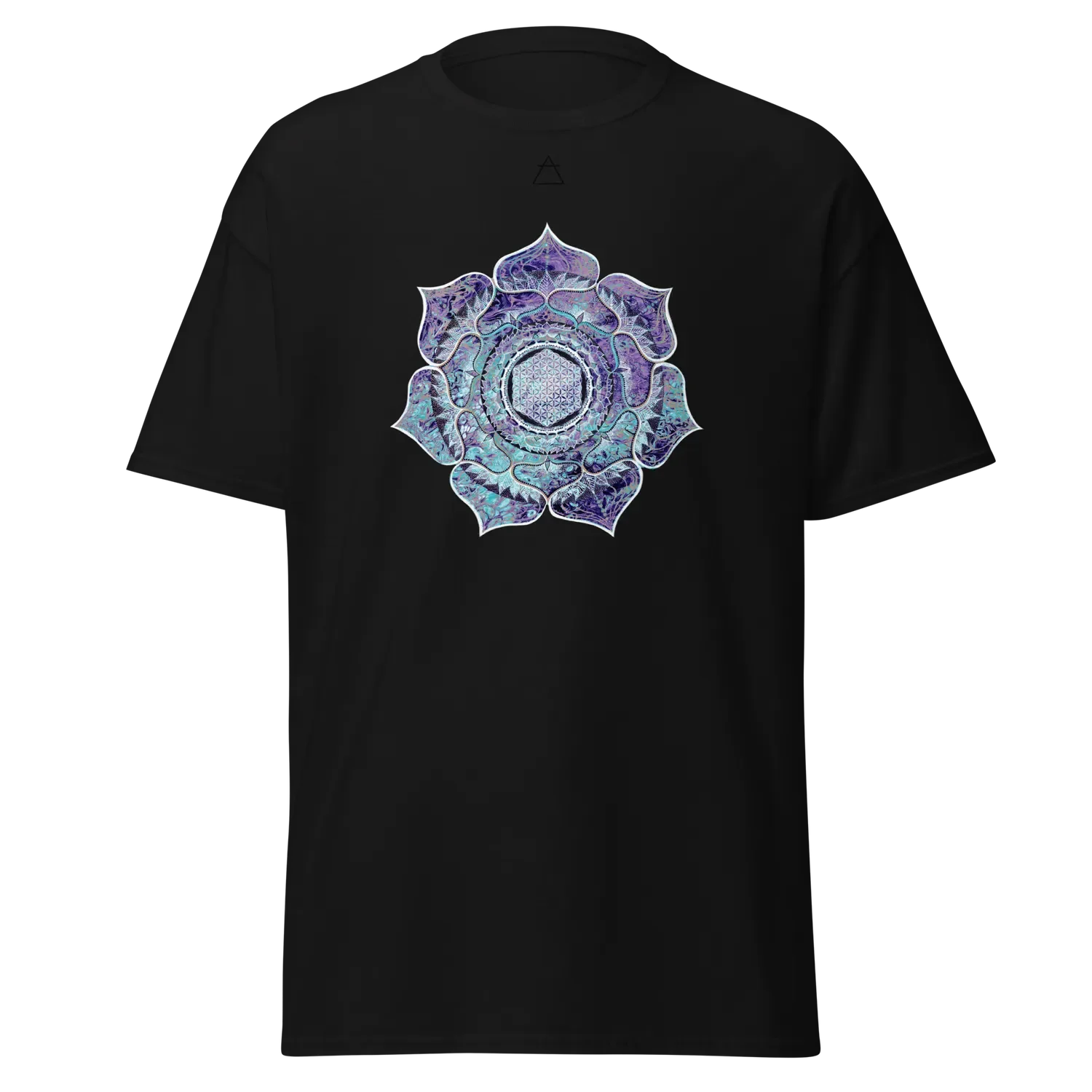 T-shirt couleur noir imprimé avec un mandala de géométrie sacrée. Element air Design inspiré de l’art visionnaire et des symboles cosmiques, par Tom Dusauvage.