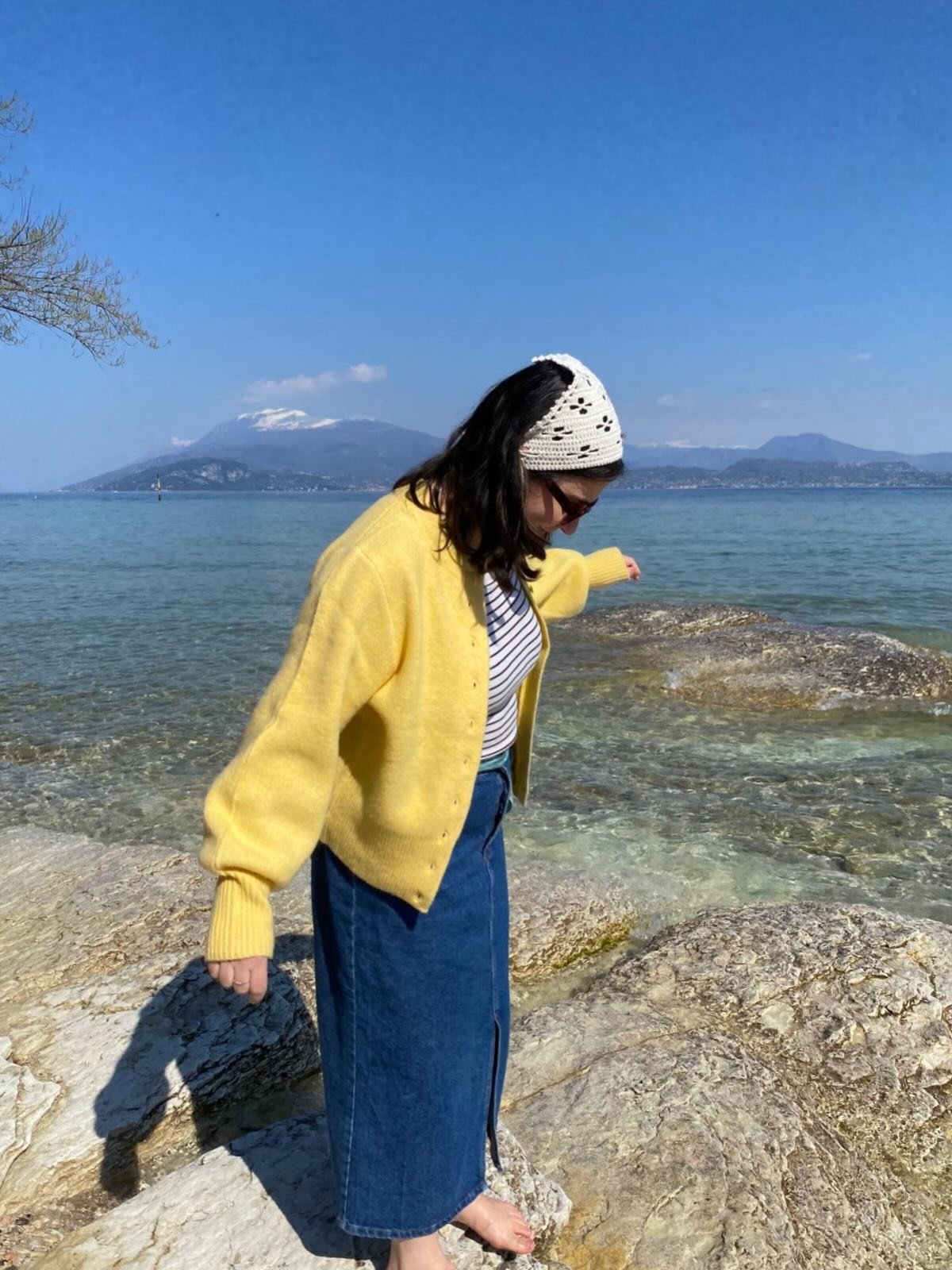 Italian summers 🍋

I recently took my Clover bandana for a spin around Lake Garda ✨ perfect for sunny days - I wore the Clover in Cream.