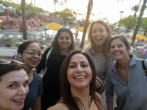 INConf_GrpStaff2022.jpg