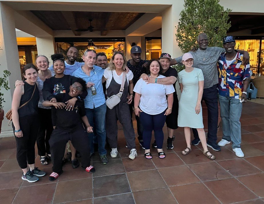 GroupPhoto_USE.jpg