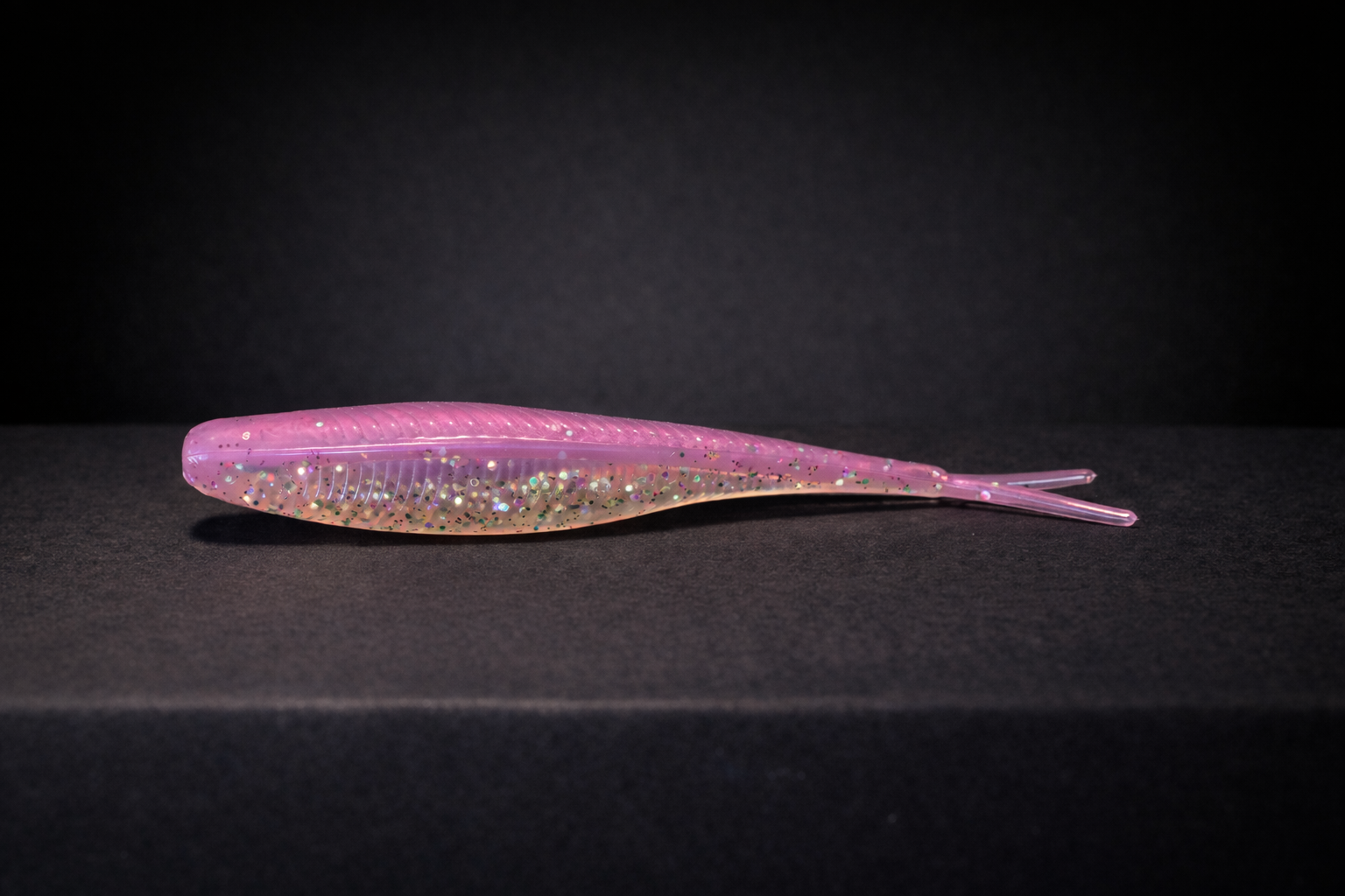 5 inch Tracer Split Tail (8 pack)