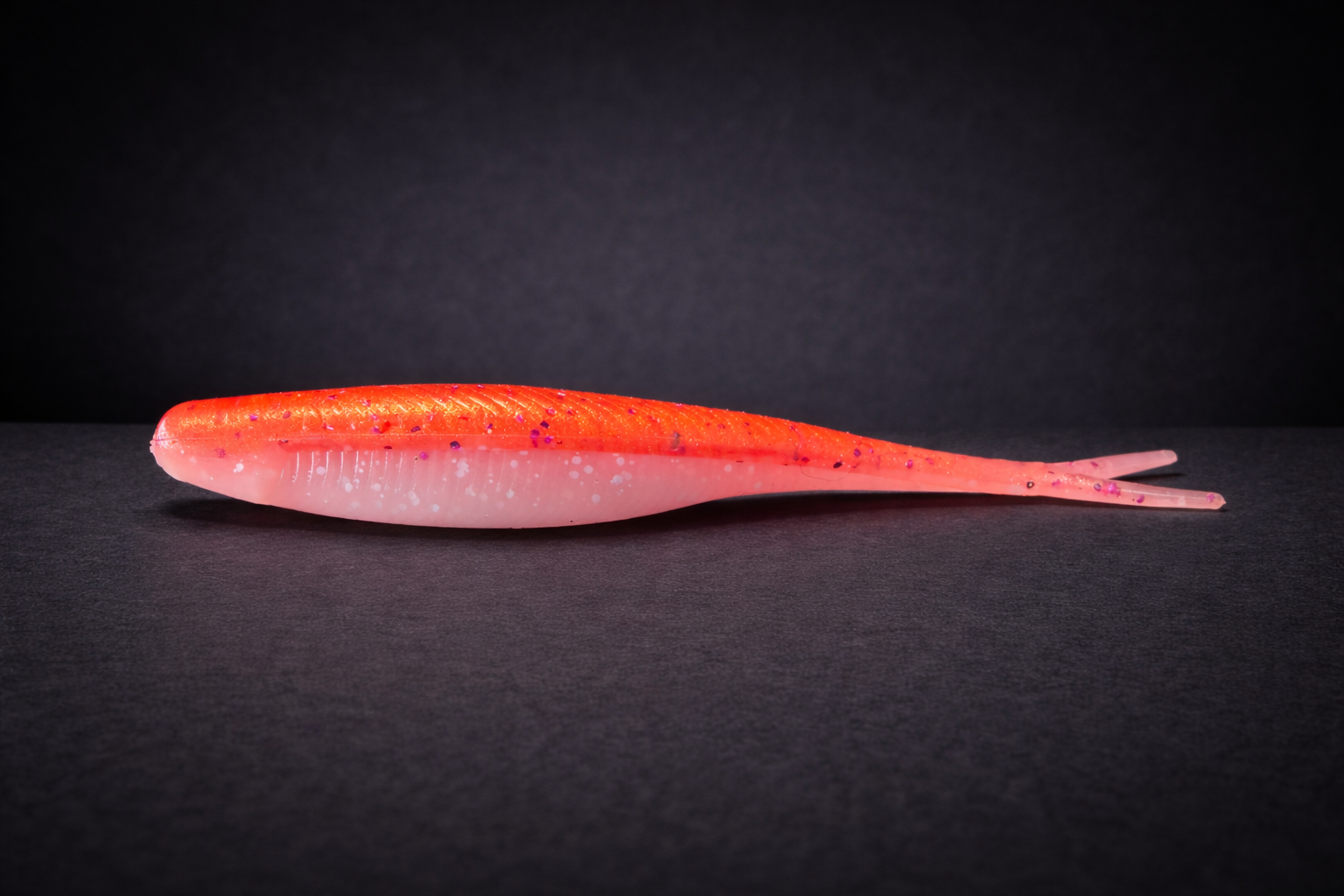 5 inch Tracer Split Tail (8 pack)