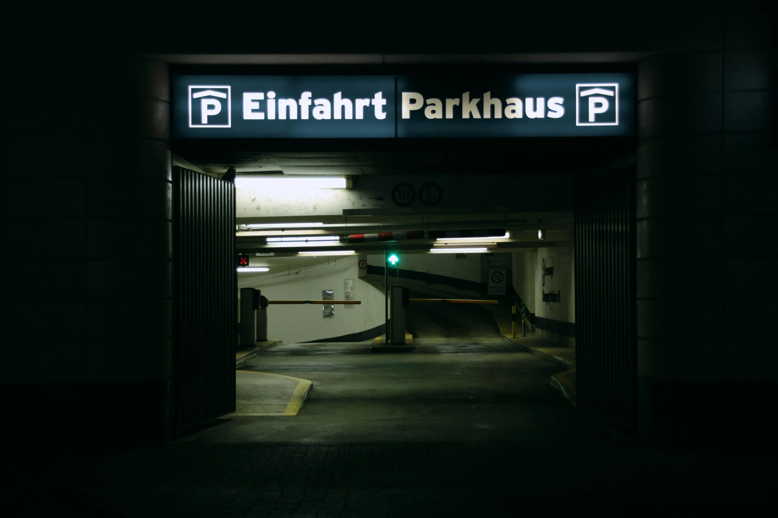 parkhaus.jpg