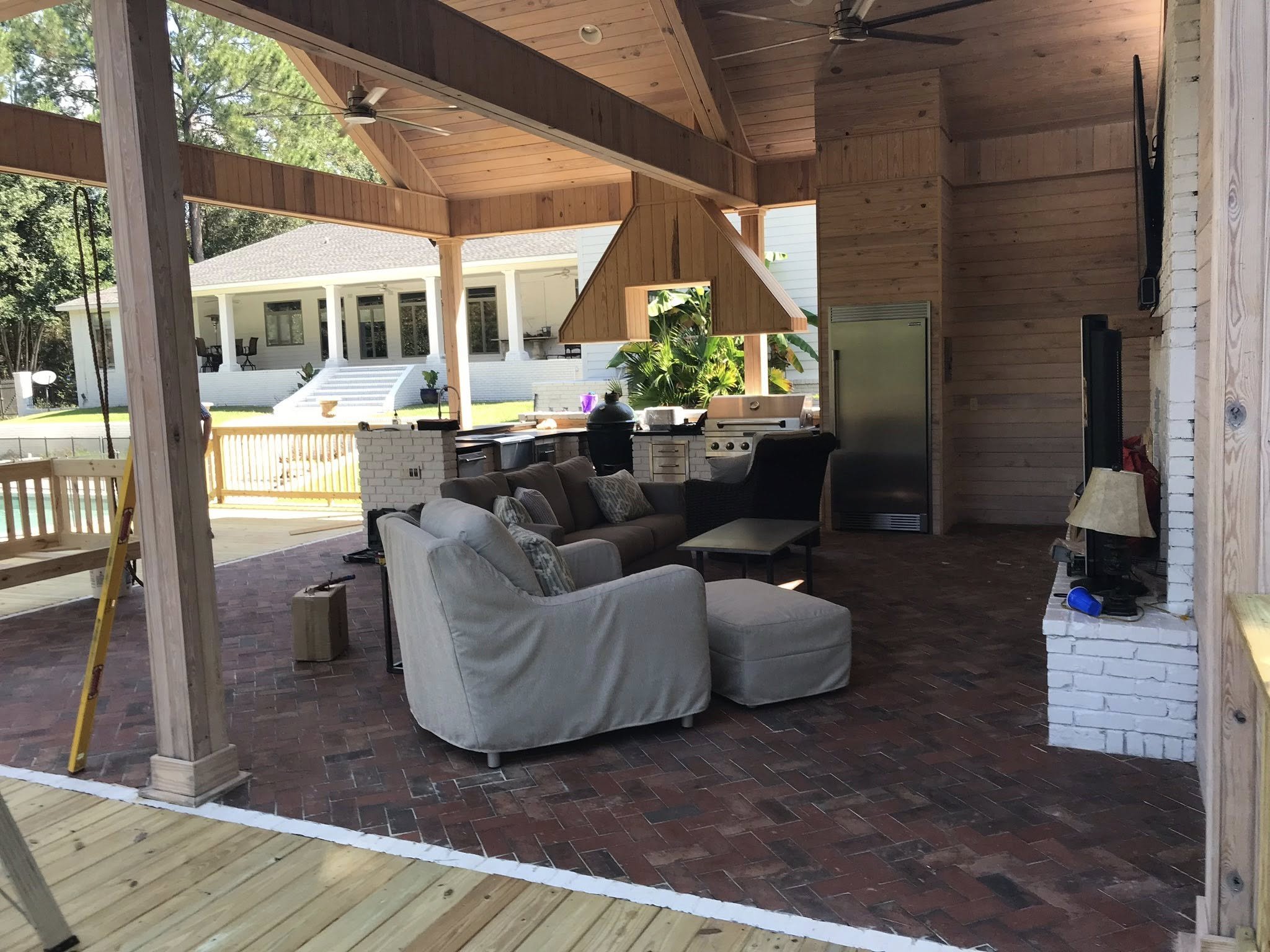 Oranssi project: roof expansion