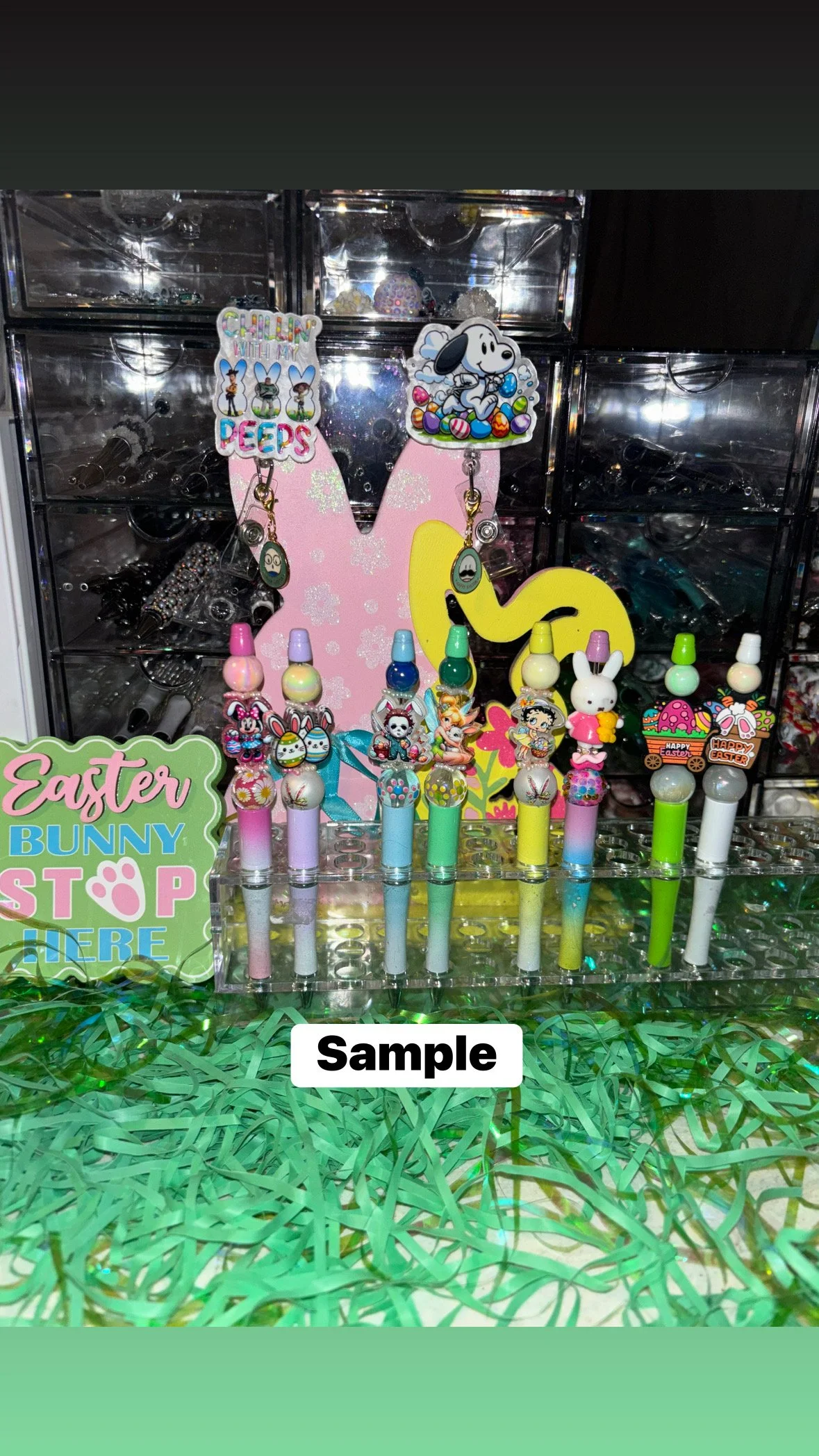 The “Desk Buddy Duo”