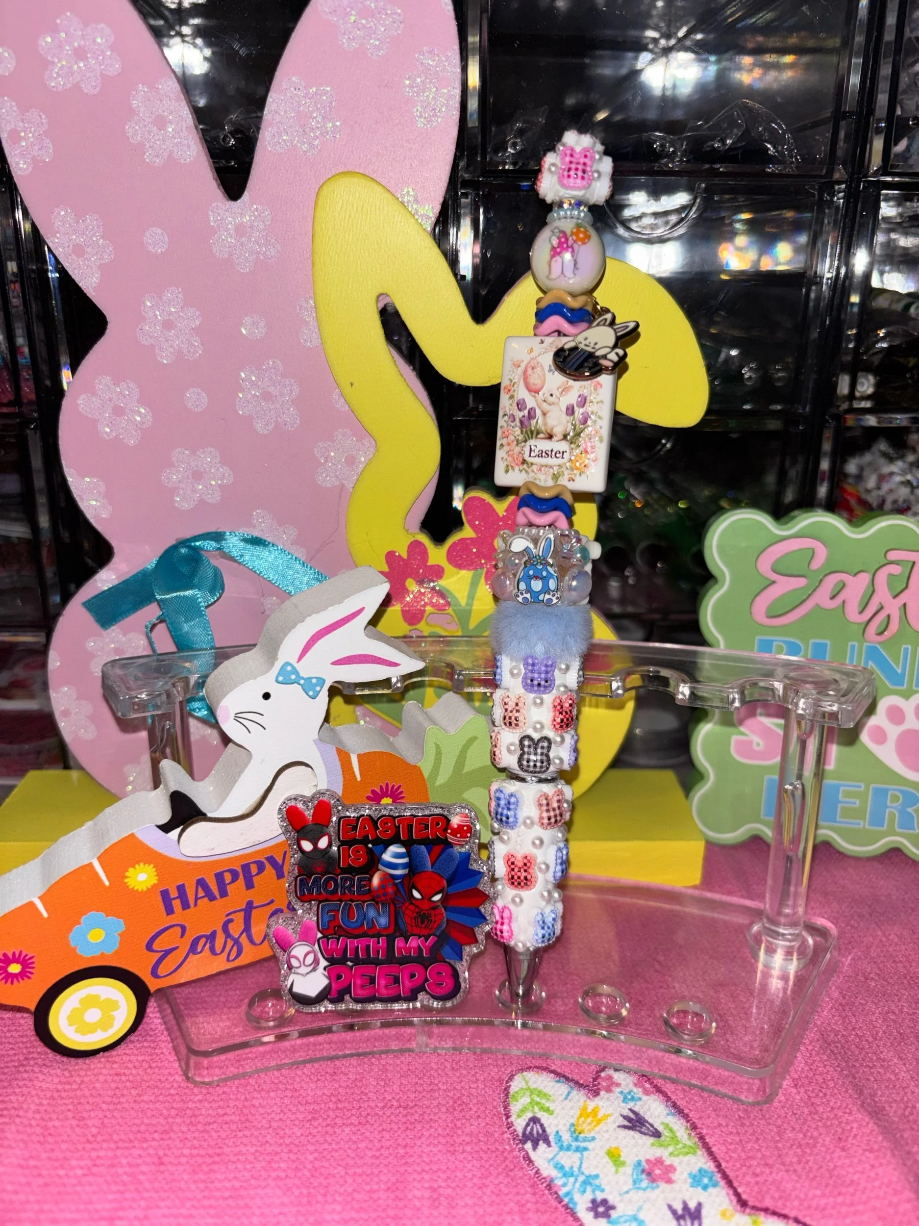 COLLECTOR’S ALERT: Signature 3D Pen & Acrylic Pin Set