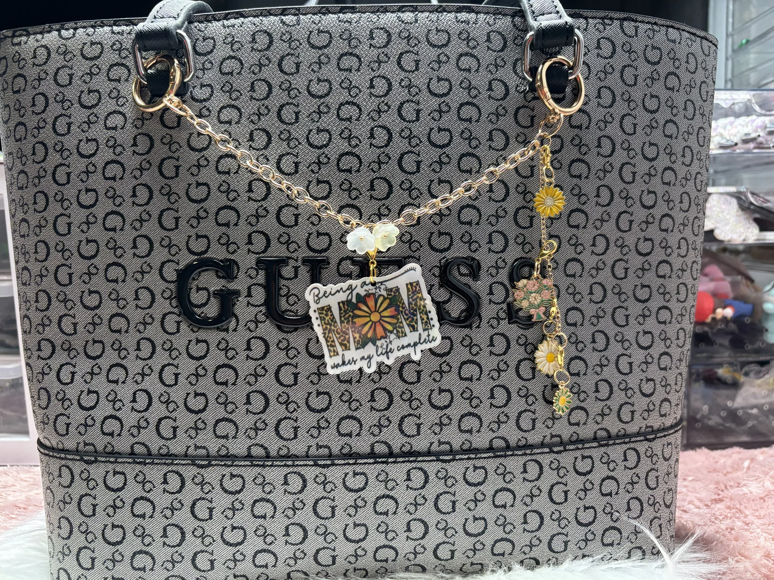 Mom - MAMA bag charm.jpg