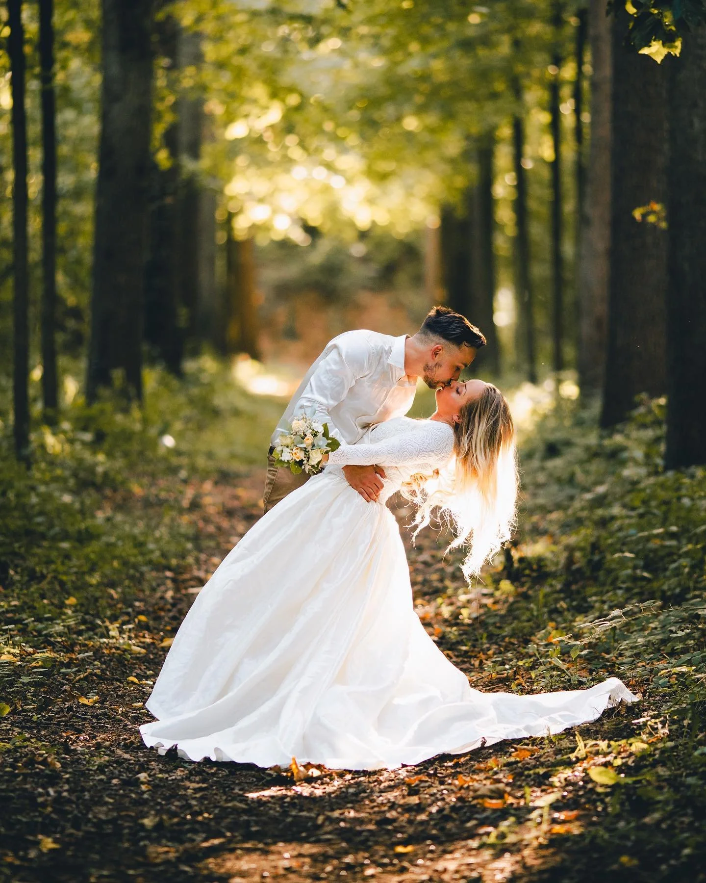 A k&eacute;pen l&aacute;that&oacute; gy&ouml;ny&ouml;rű p&aacute;r m&aacute;r ismerős lehet sz&aacute;motokra, hiszen előző posztjaim sor&aacute;n m&aacute;r tal&aacute;lkozhattatok vel&uuml;k, de nem hagyhatom ki, hogy megosszam veletek ezt a fot&oa