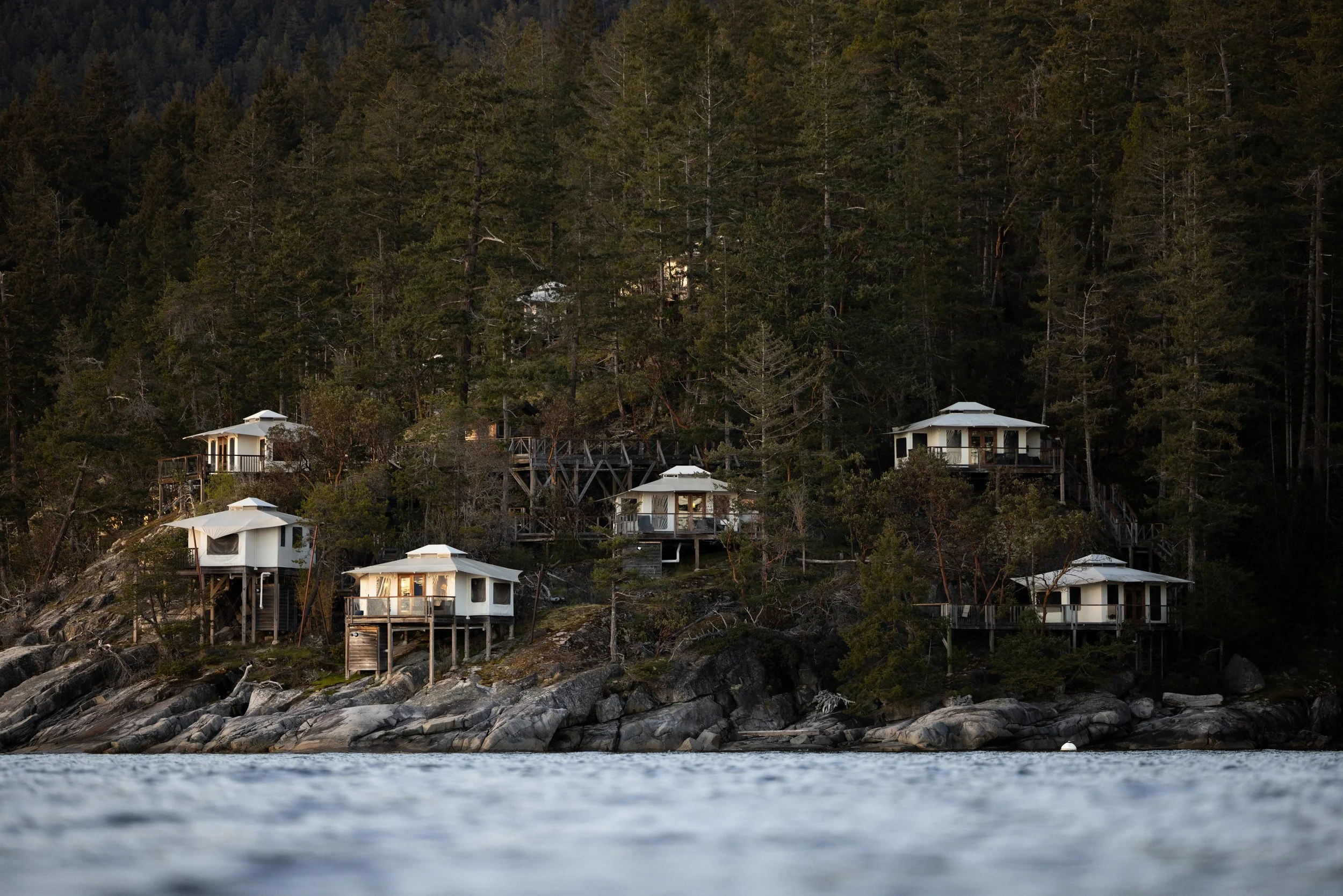 Sunshine Coast Tourism - Dolf Vermeulen.jpg