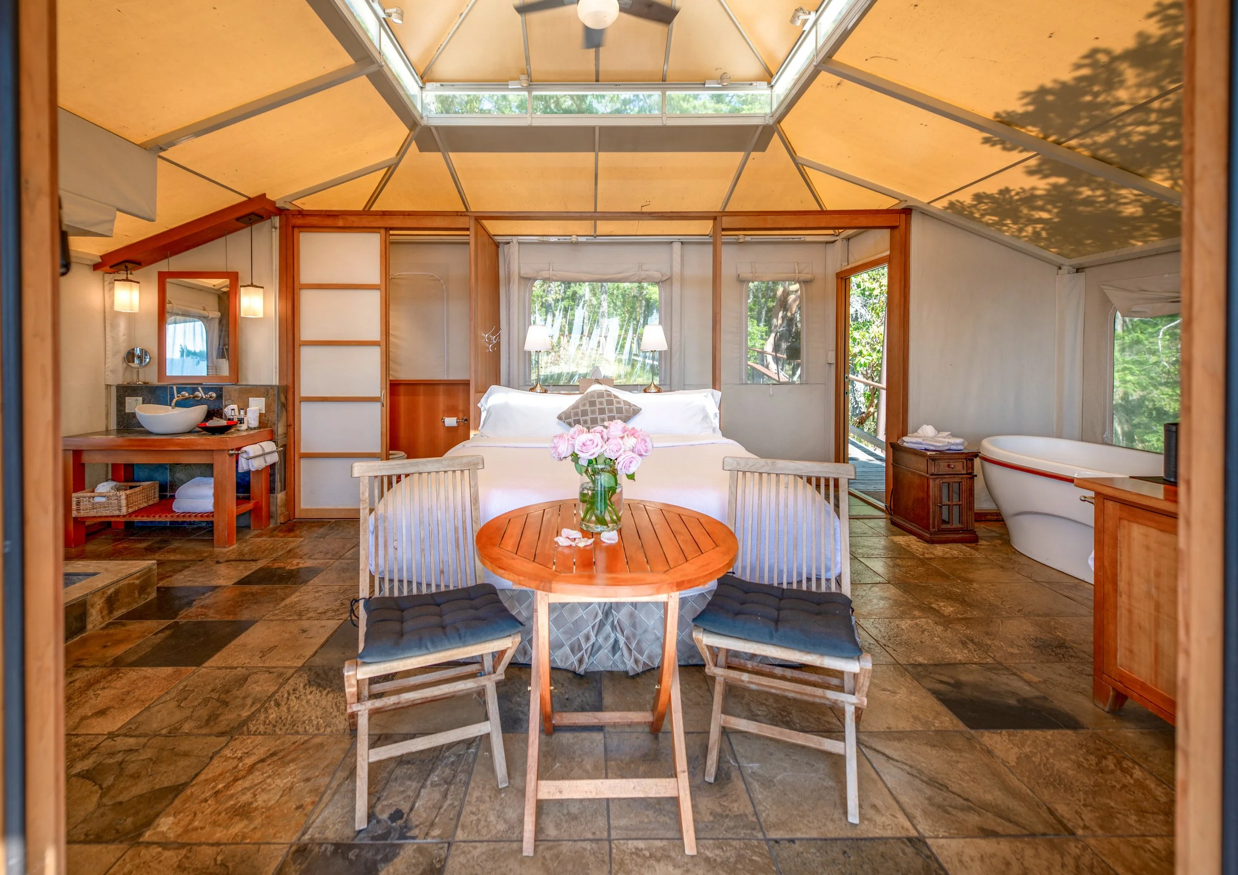 Premium Tenthouse Suite.jpg