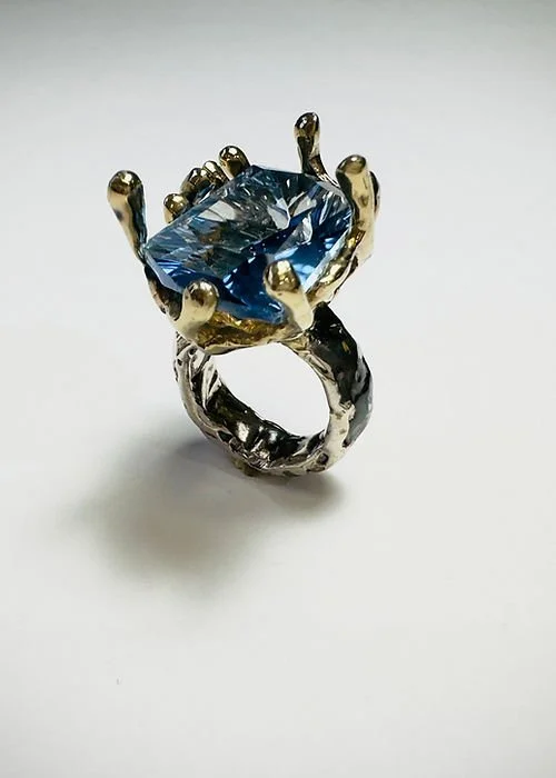 cbb2e6_019803f679b64bf4aab8d9451bf15178~mv2 (1).jpg