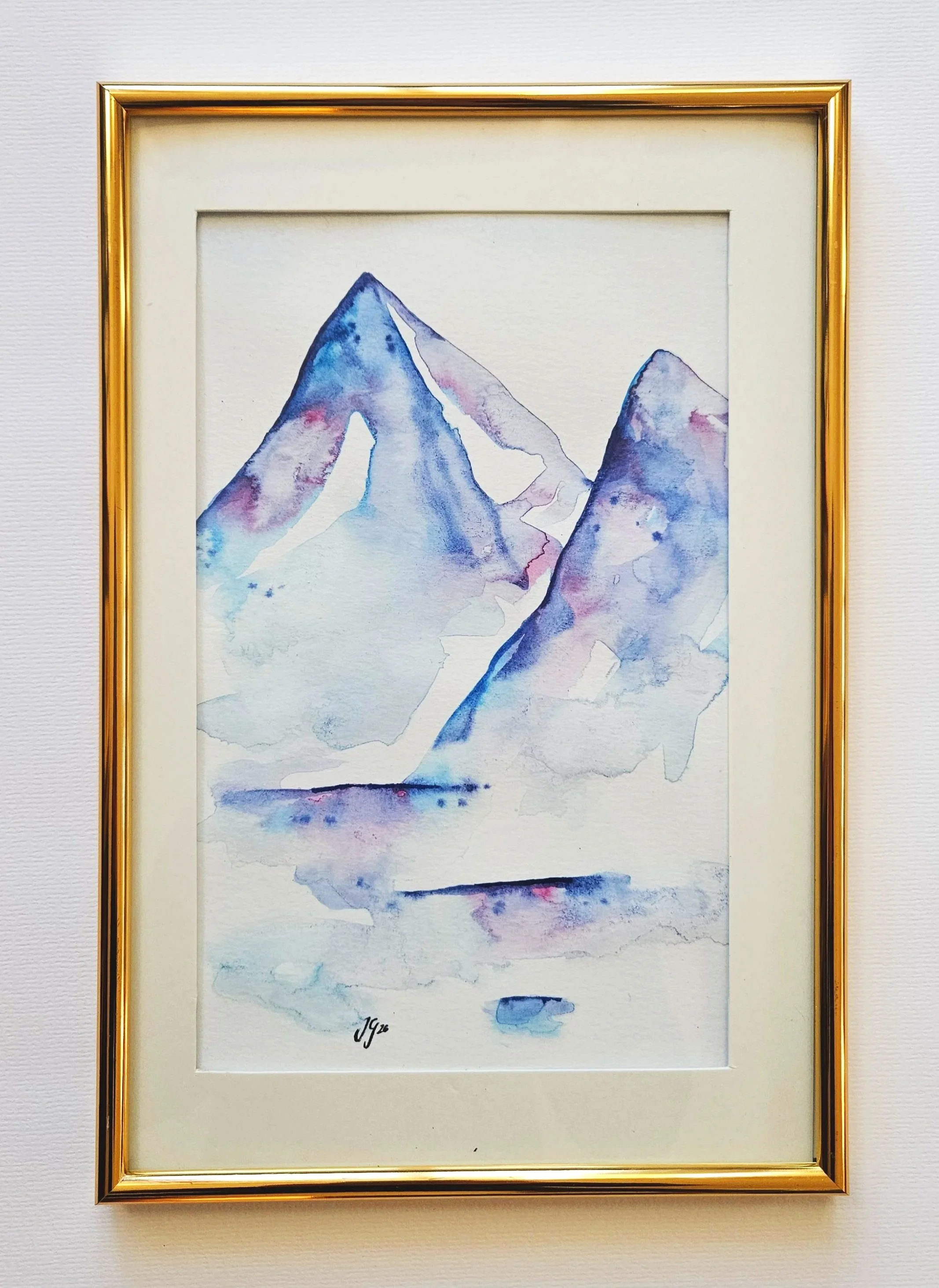 2026

„Stille Gipfel“
Reduzierte Berglandschaft, Weite und Atem

DIN A4
210 x 297

Aquarell auf Papier
