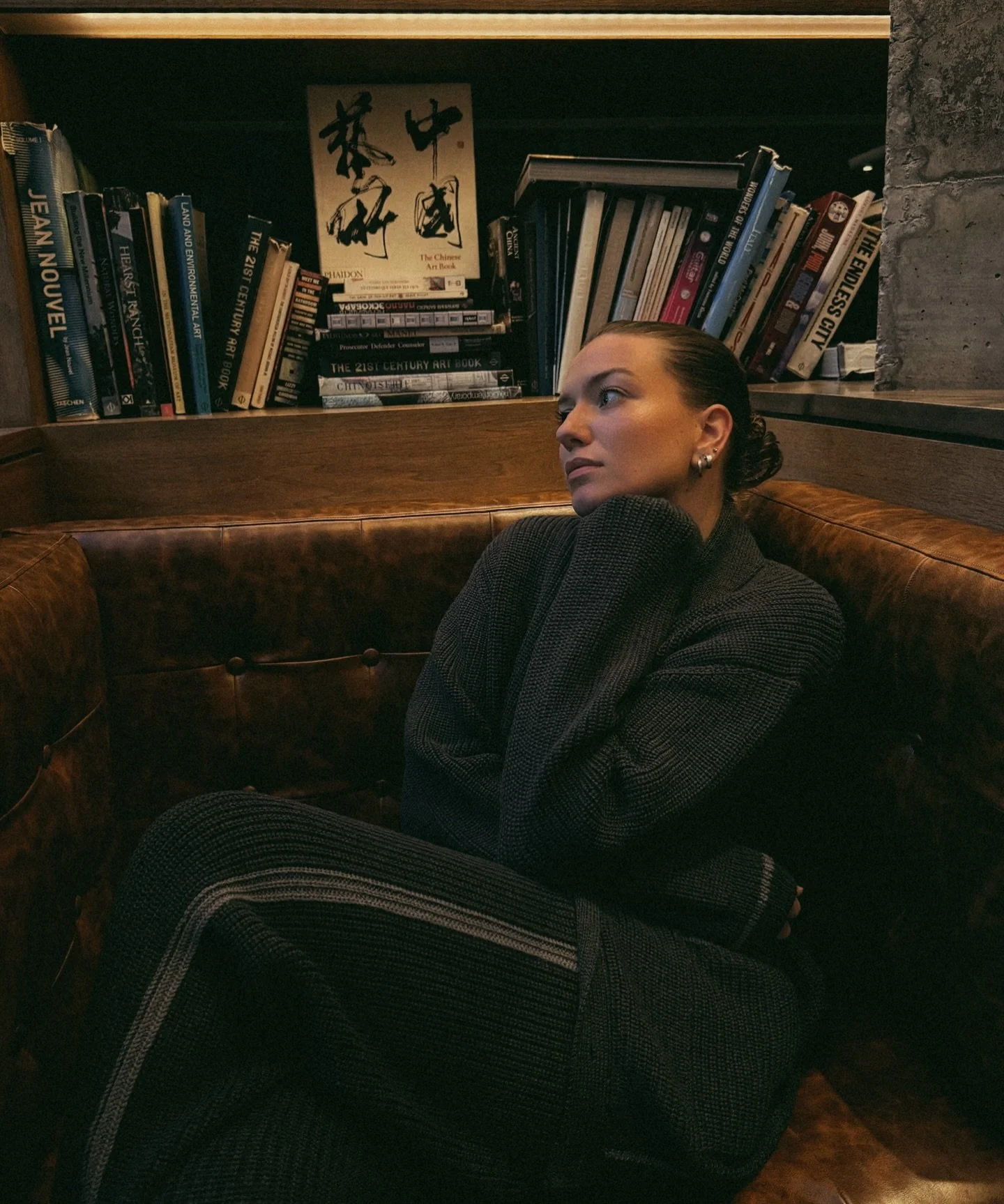 Born of shared cities and the threads that bind us.
02.14.26

#unisex #luxuryknitwear #unisexfashion #madeinitaly