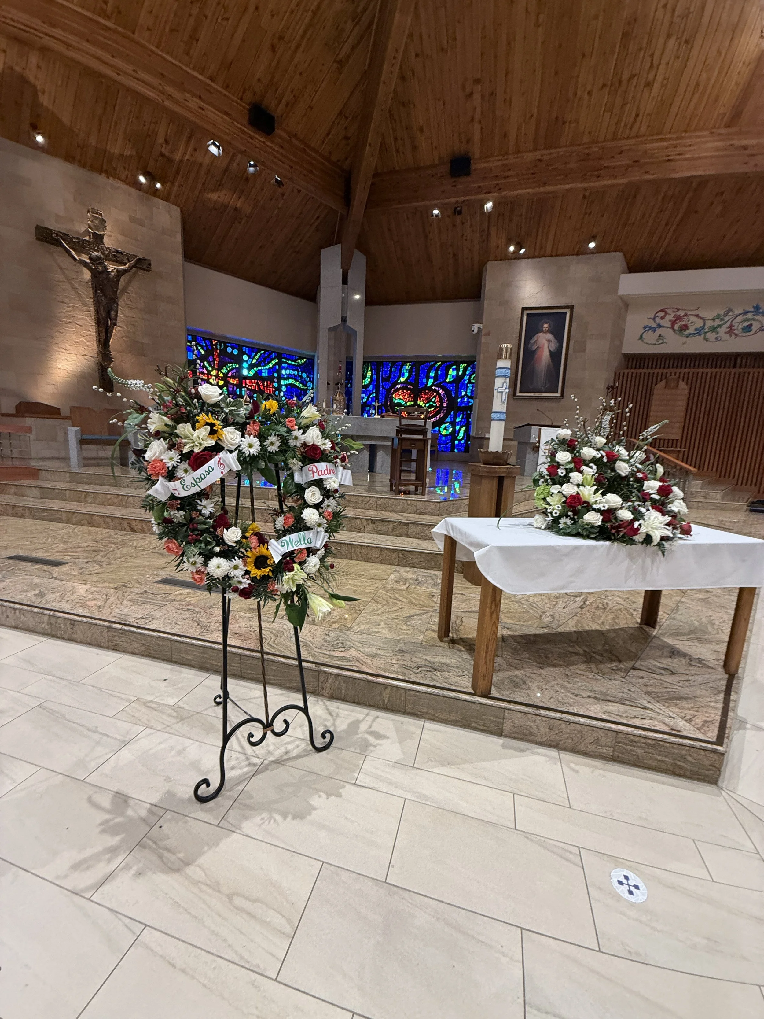 Memorial view heart &urn.jpeg