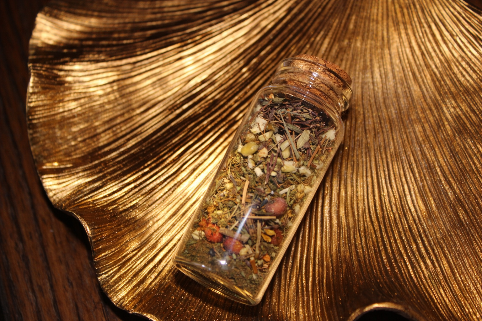 Strawberry Quartz Intention Bottle | Love, Emotional Balance & Gentle Renewal |