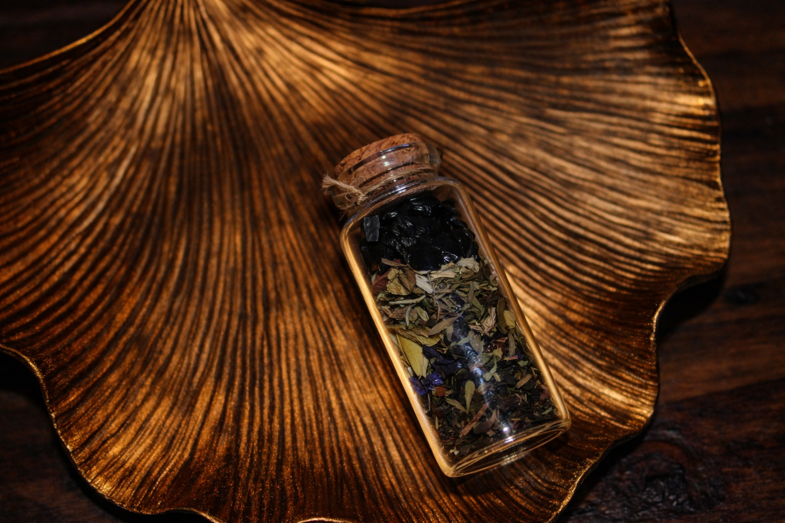 Obsidian & Botanical Grounding Bottle