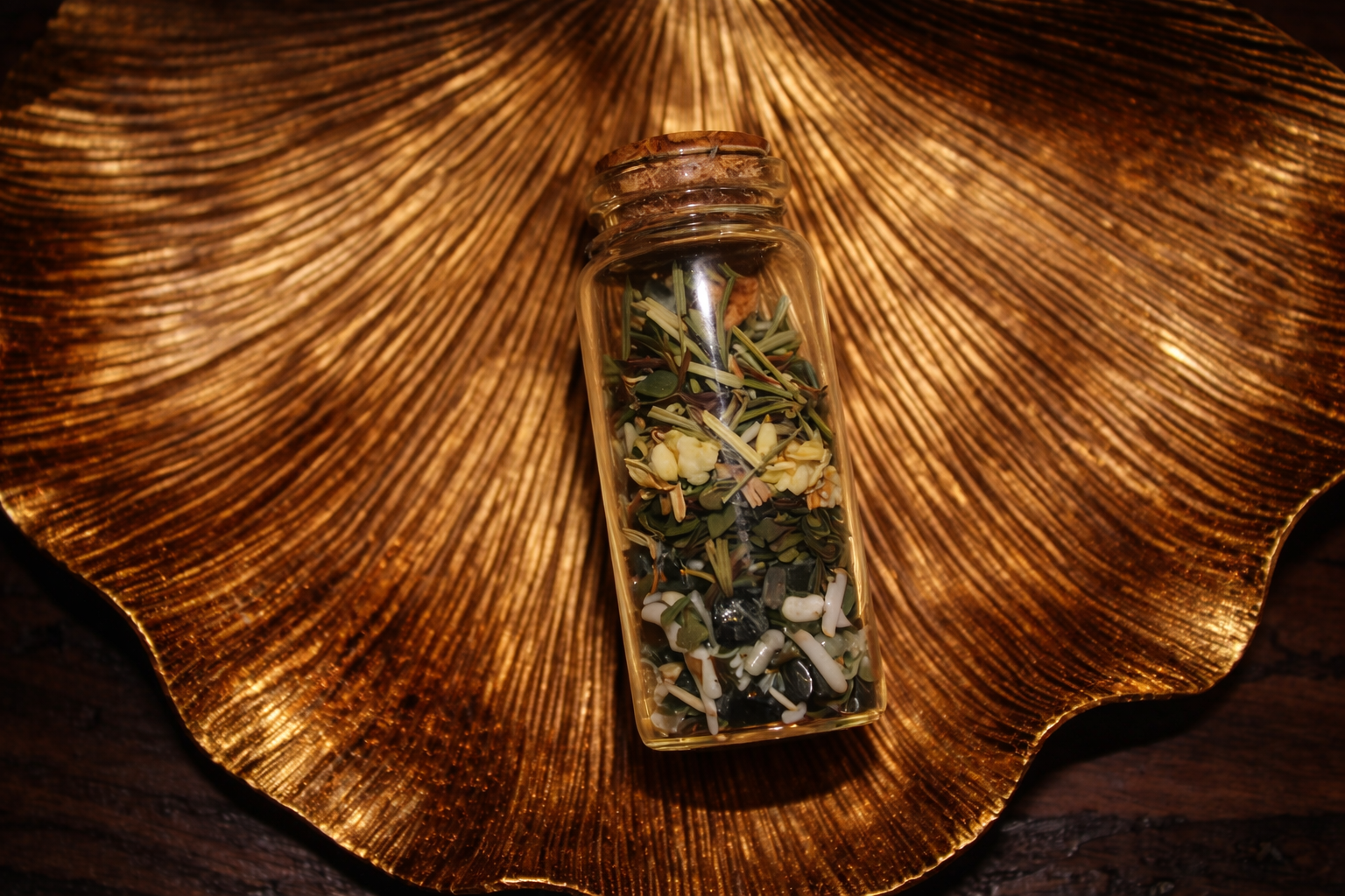 Prehnite & White Coral Botanical Bottle