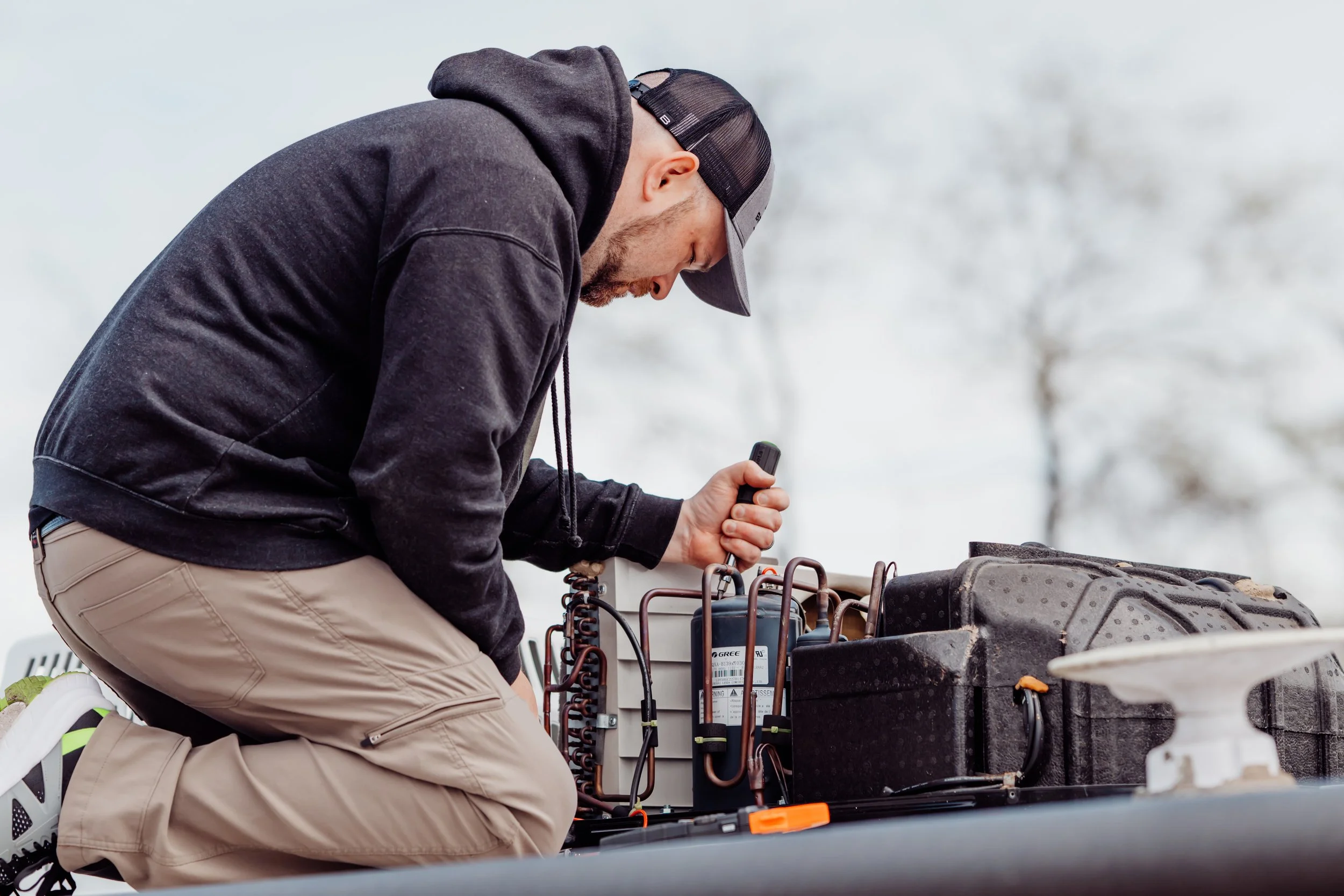 Acadia Mobile Rv Service testing an air conditioner
