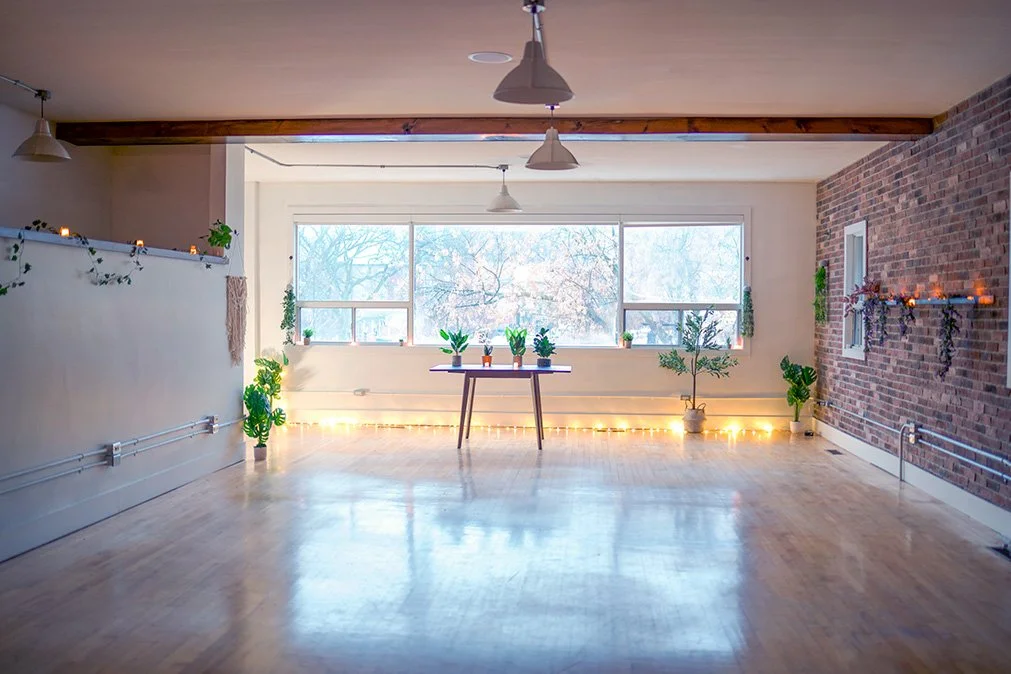 Flexible wellness practice studio at Avir Wellness with natural light, ideal for independent practitioners and small sessions