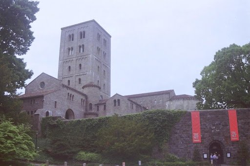 The Met Cloisters is the Perfect Indoor/Outdoor Museum – Earth Shiners Travel Guide