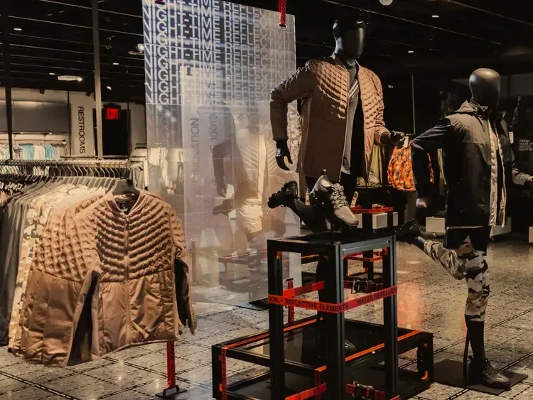 VM & Photoshoot Styling