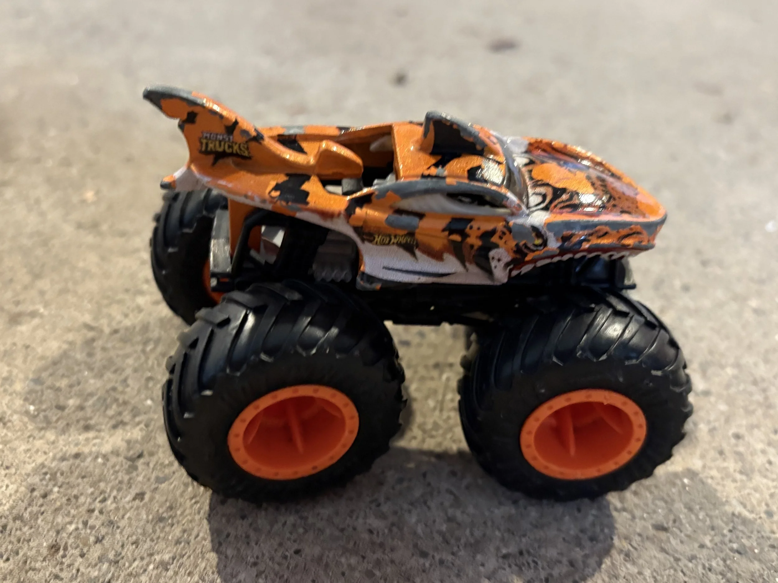 Mini Tiger truck - Monster Truck