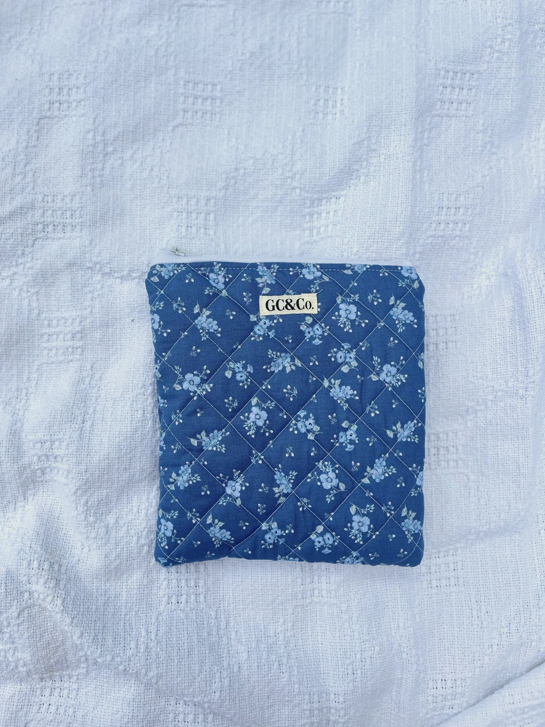 Kindle Pouches