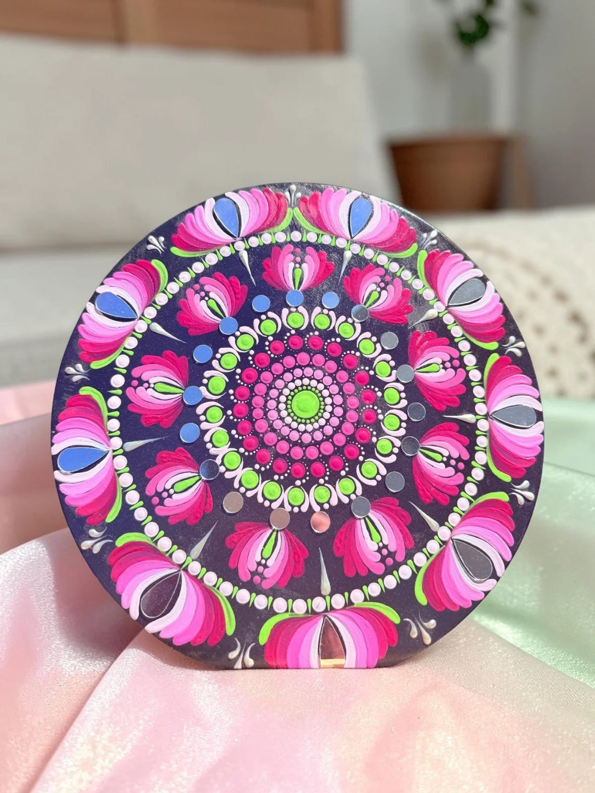Mandala2-b.jpg