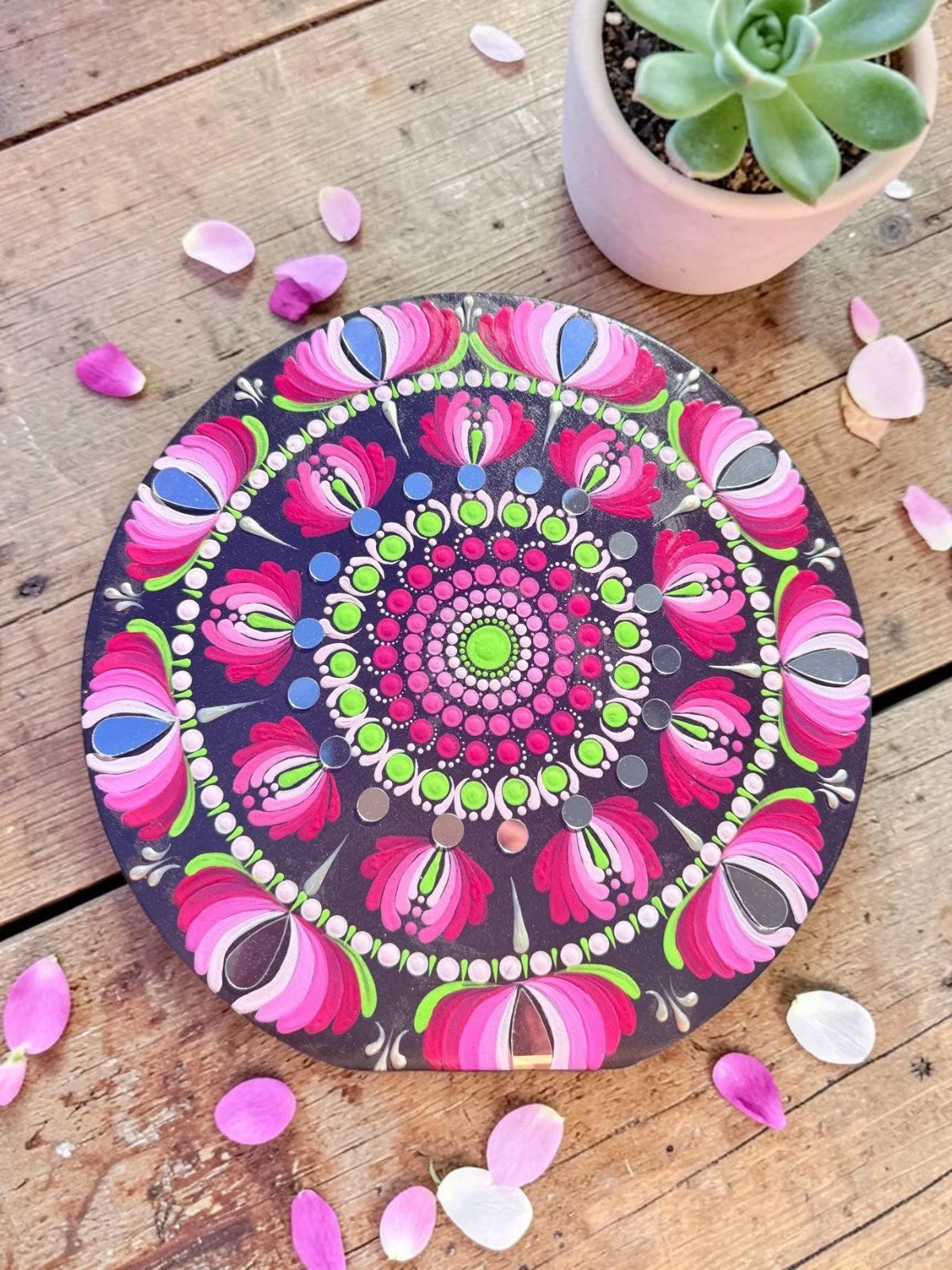 Mandala2-a.jpg