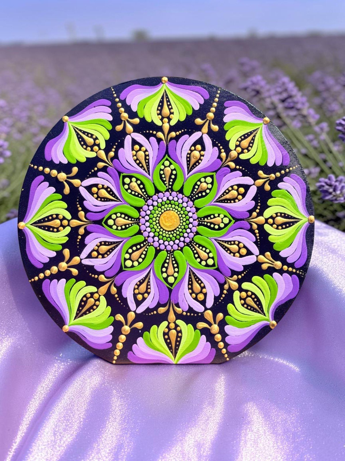 Mandala3-b.jpg