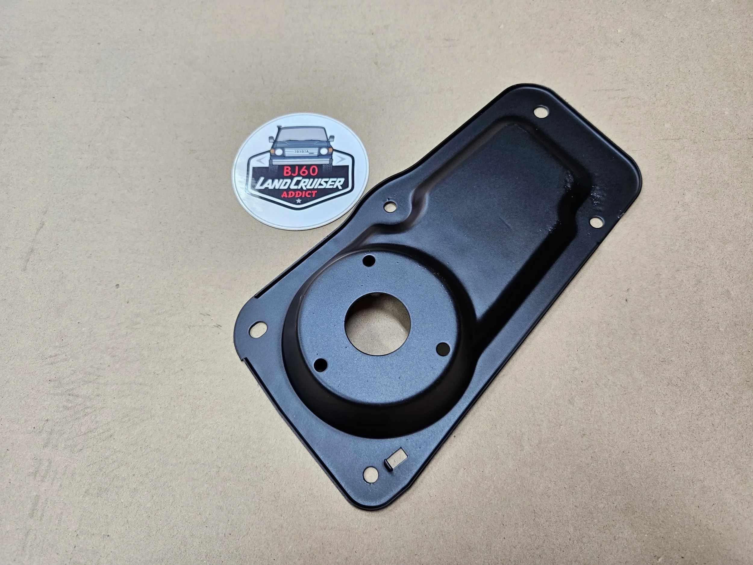 60-series wiper motor bracket flat black.