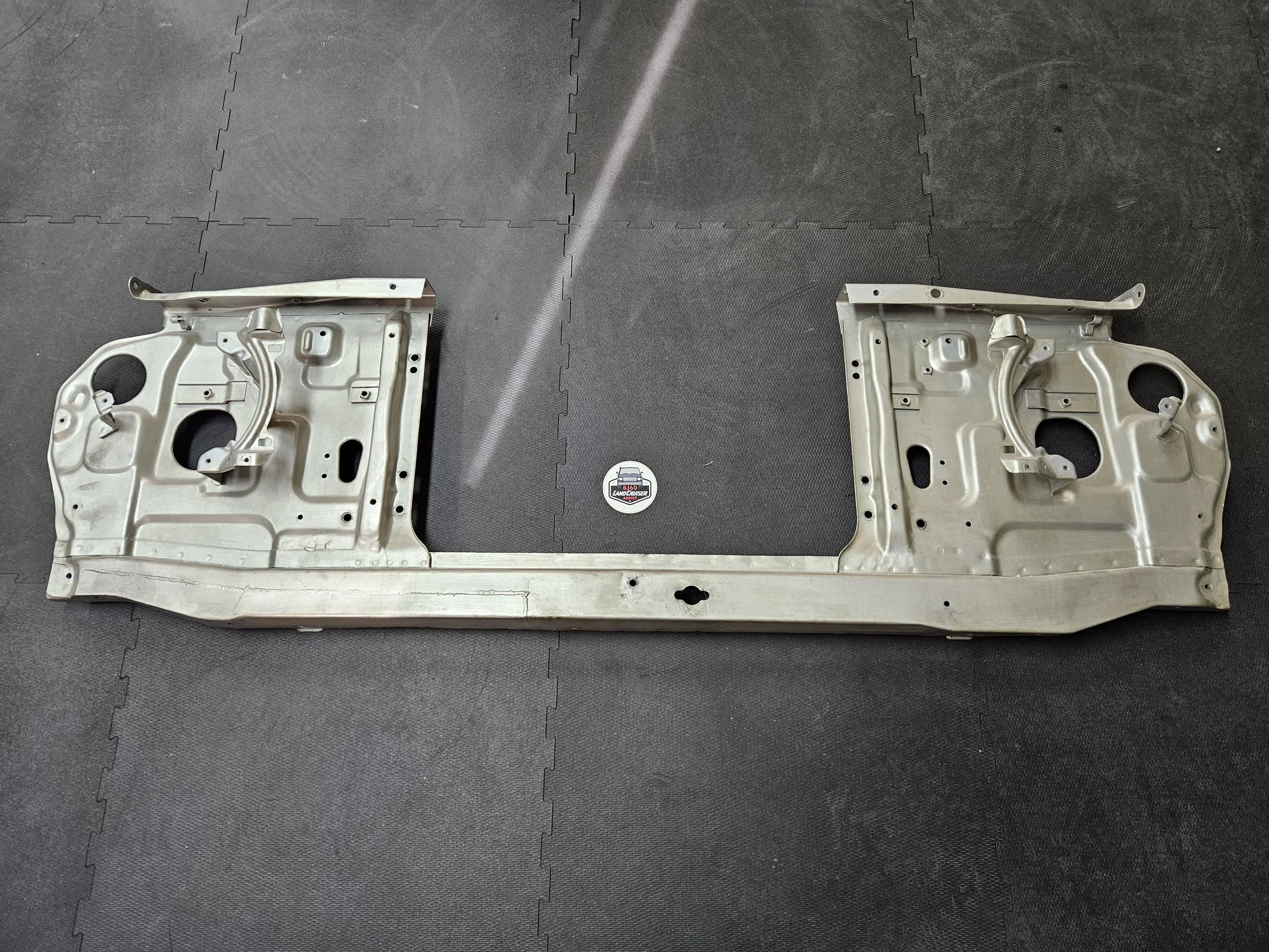 60-series Toyota Landcruiser front core/radiator support front view.