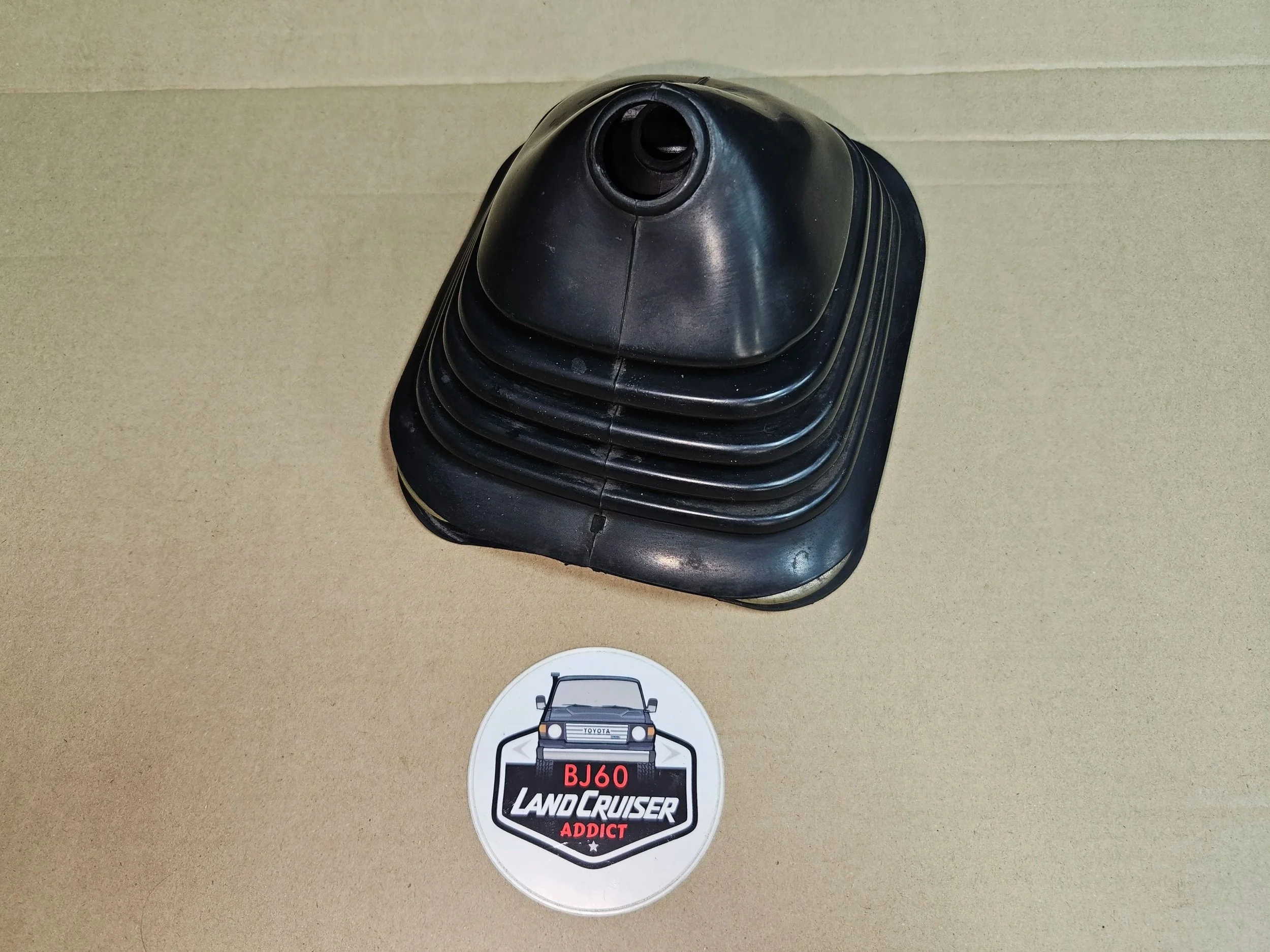 BJ70 Toyota Landcruiser shifter boot.
