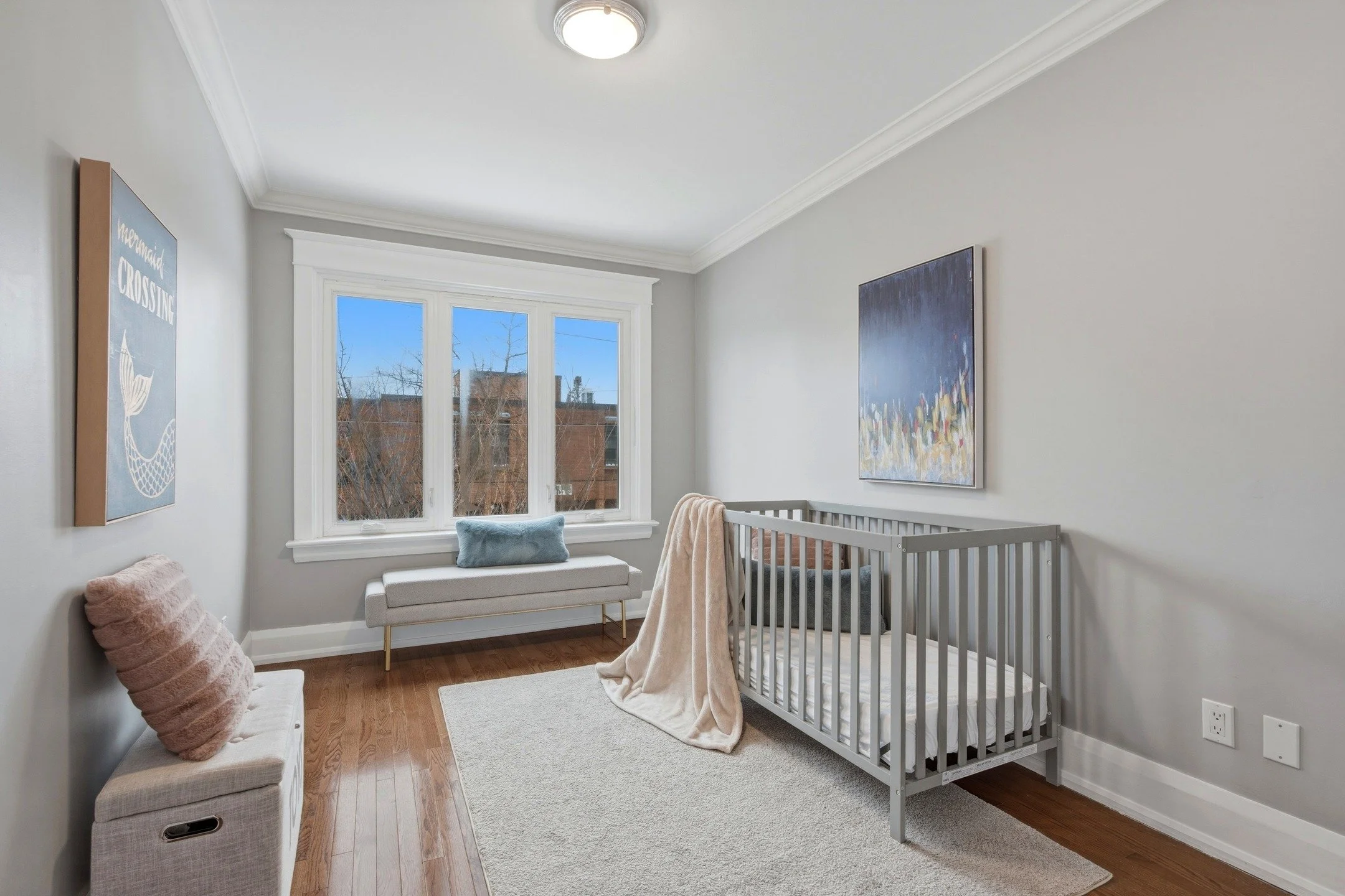 Real Estate Photography www.clickonemedia.com 
Lease Photos $110 | Listing Photos $165

Former Realtor Providing You With Consistent, Stress Free, Reliable Solutions for Your Listings.

&bull; Lease Photos
&bull; Listing Photos
&bull;&nbsp;Floor Plan