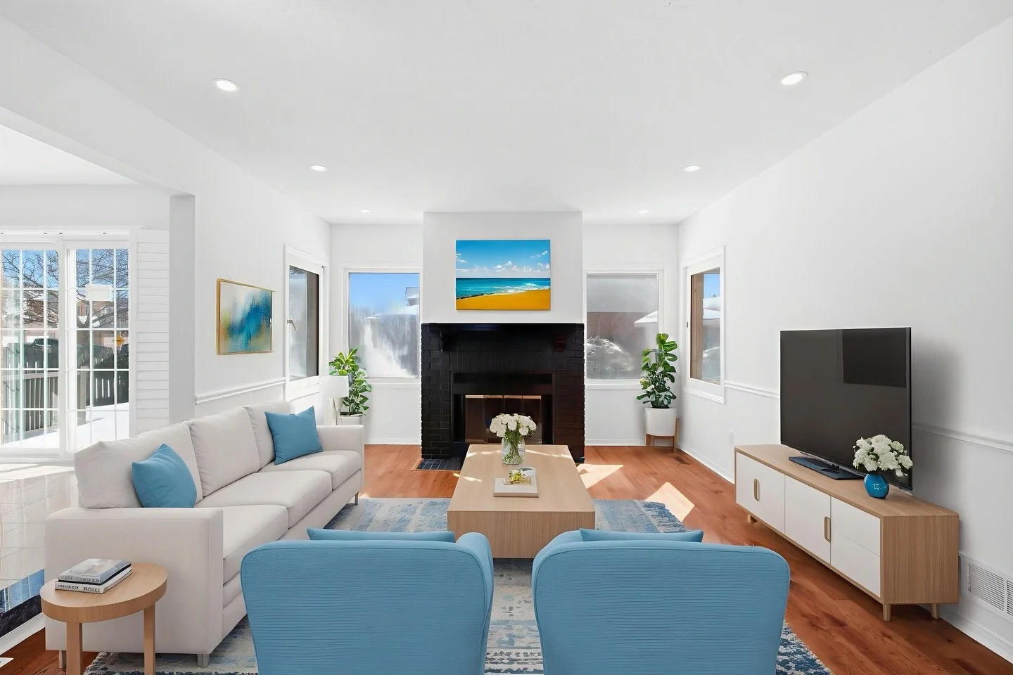 Real Estate Photography www.clickonemedia.com
Lease Photos $110 | Listing Photos $165

Former Realtor Providing You With Consistent, Stress Free, Reliable Solutions for Your Listings.

&bull; Lease Photos
&bull; Listing Photos
&bull;&nbsp;Floor Plans