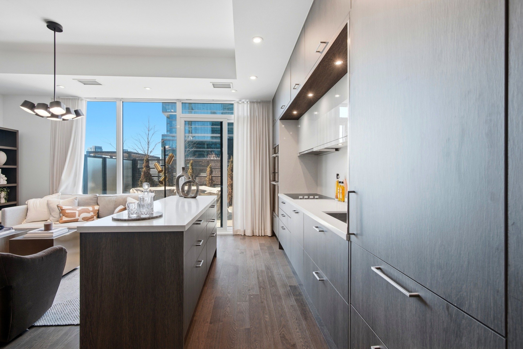 Real Estate Media www.clickonemedia.com 
Lease Photos $110 | Listing Photos $165

Former Realtor Providing You With Consistent, Stress Free, Reliable Solutions for Your Listings.

&bull; Lease Photos
&bull; Listing Photos
&bull;&nbsp;Floor Plans
&bul