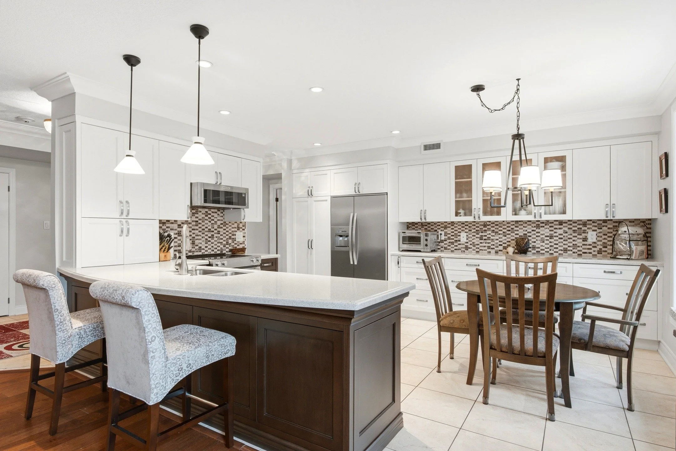 Real Estate Media www.clickonemedia.com 
Lease Photos $110 | Listing Photos $165 
Photos &amp; Floor Plans $250

Former Realtor Providing You With Consistent, Stress Free, Reliable Solutions for Your Listings.

&bull; Lease Photos
&bull; Listing Phot