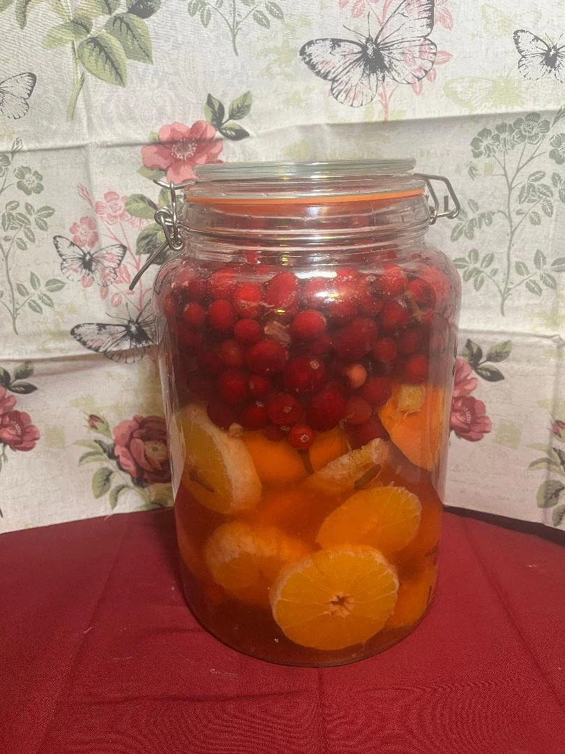 From scratch cleaner Cranberry