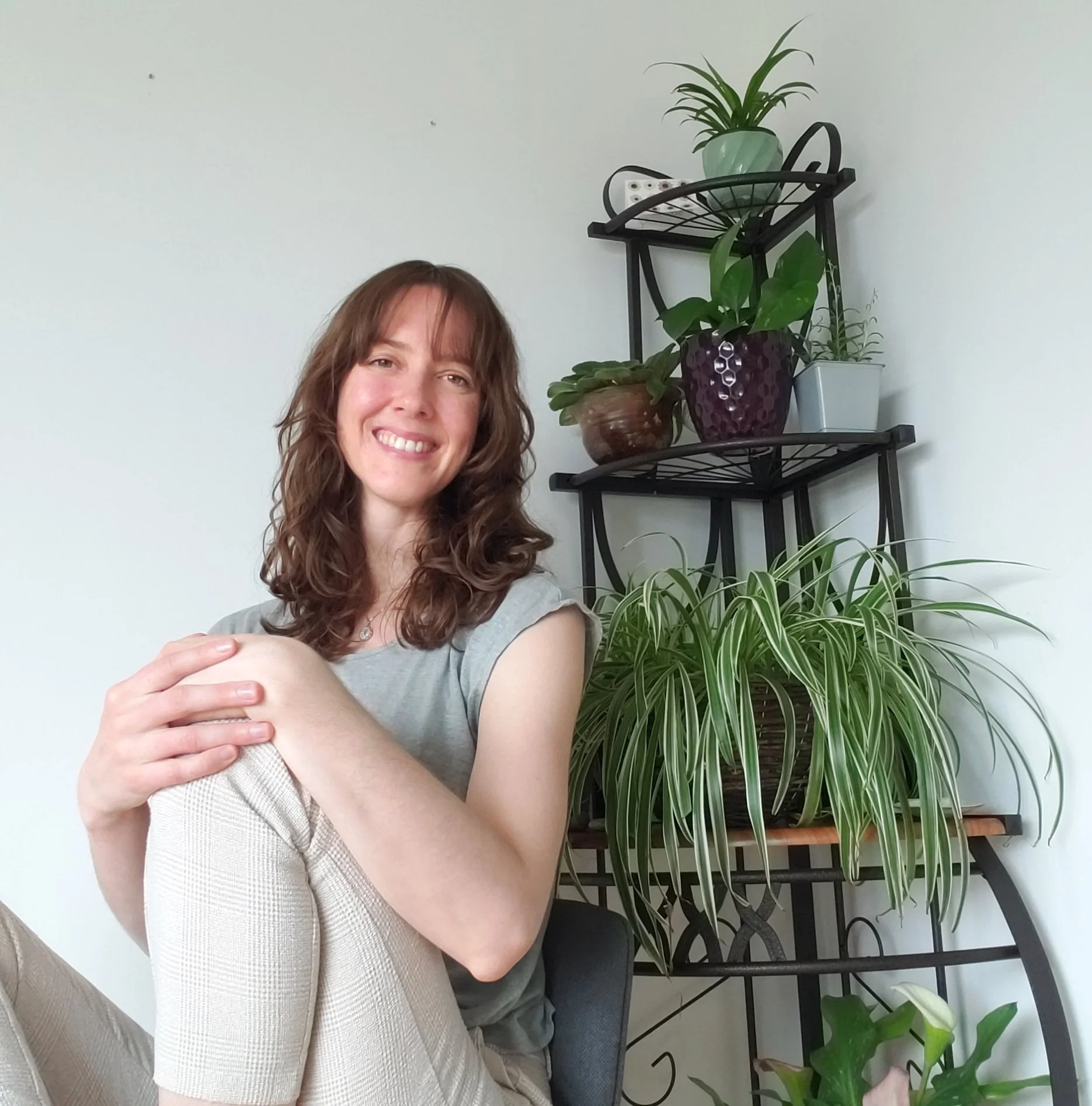 Moonlit Tide Massage, RMT Lydia Welsh, Registered Massage Therapy, Craniosacral Therapy, Fascia Treatments, Musculoskeletal Health, Stress Relief, Pain relief, Massage