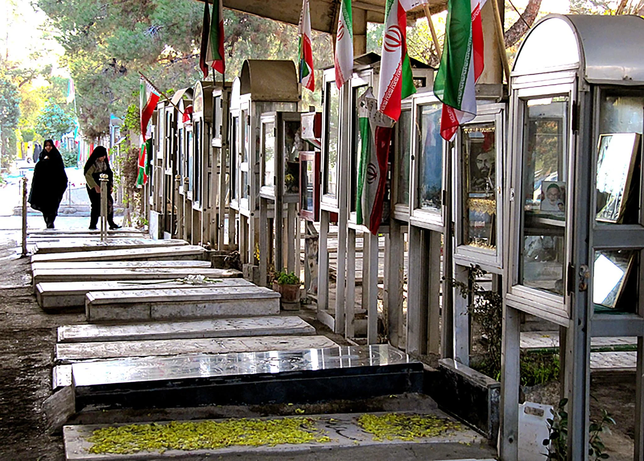 Grave Business — Tehran, Iran, 2011-02.jpg