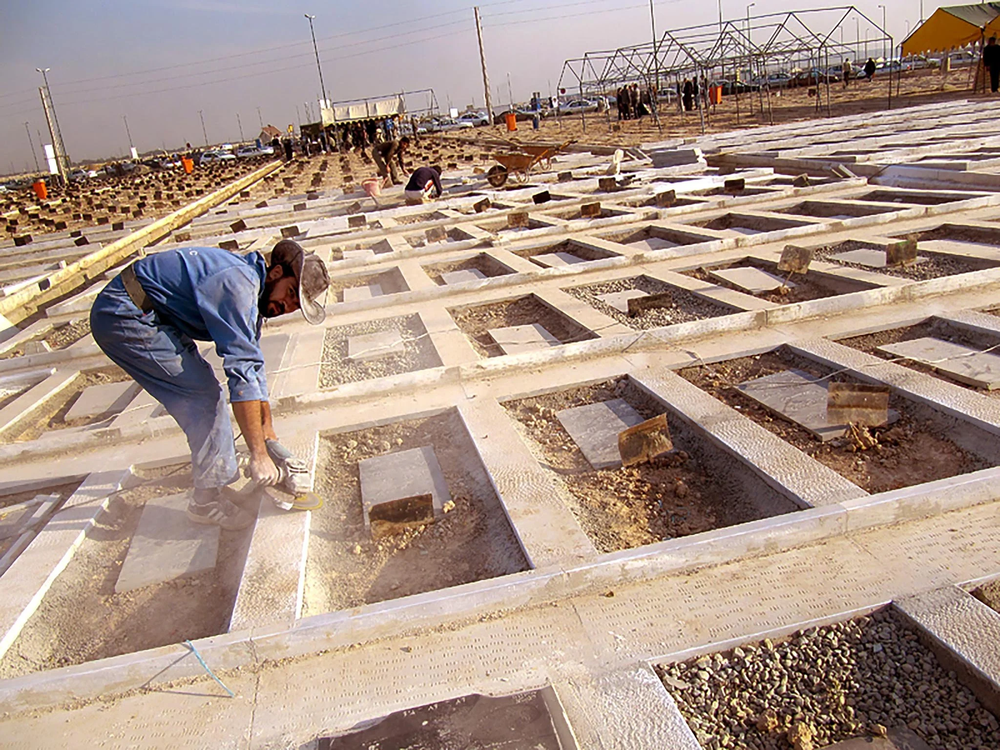 Grave Business — Tehran, Iran, 2011-10.jpg