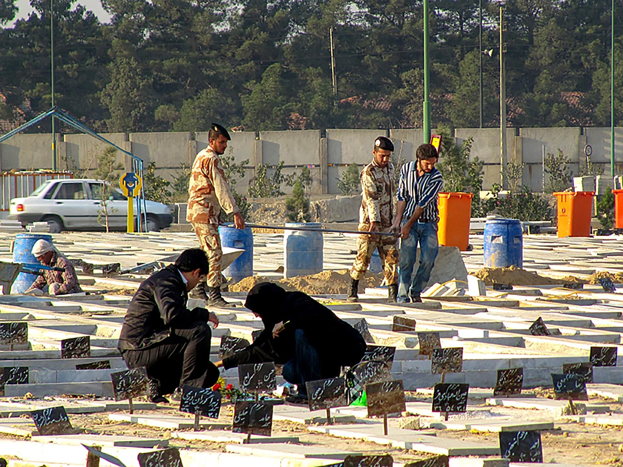 Grave Business — Tehran, Iran, 2011-07.jpg
