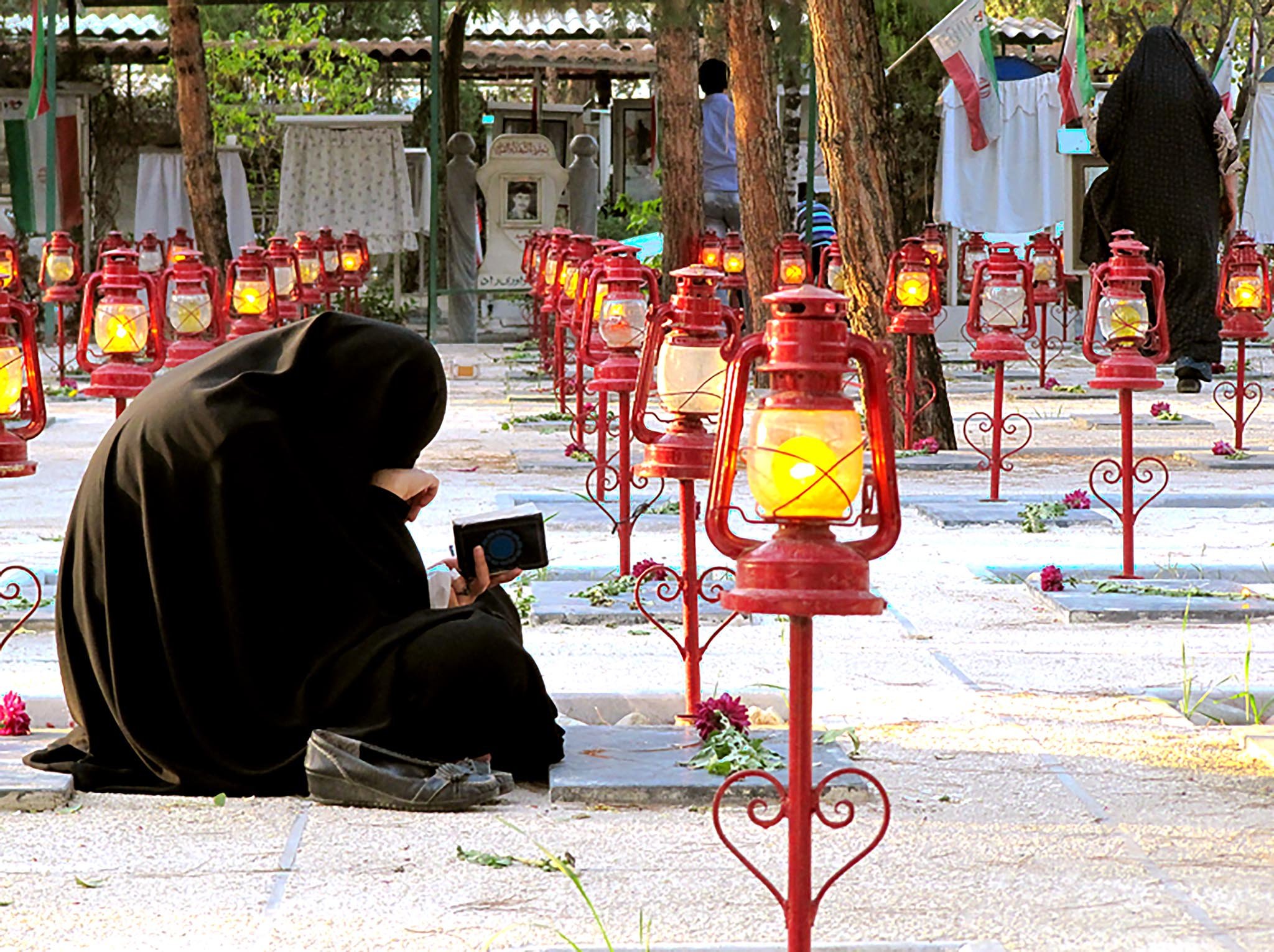 Grave Business in Iran - 2011