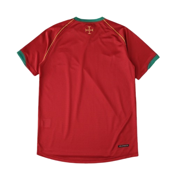 2006 season Portugal home retro Fan version