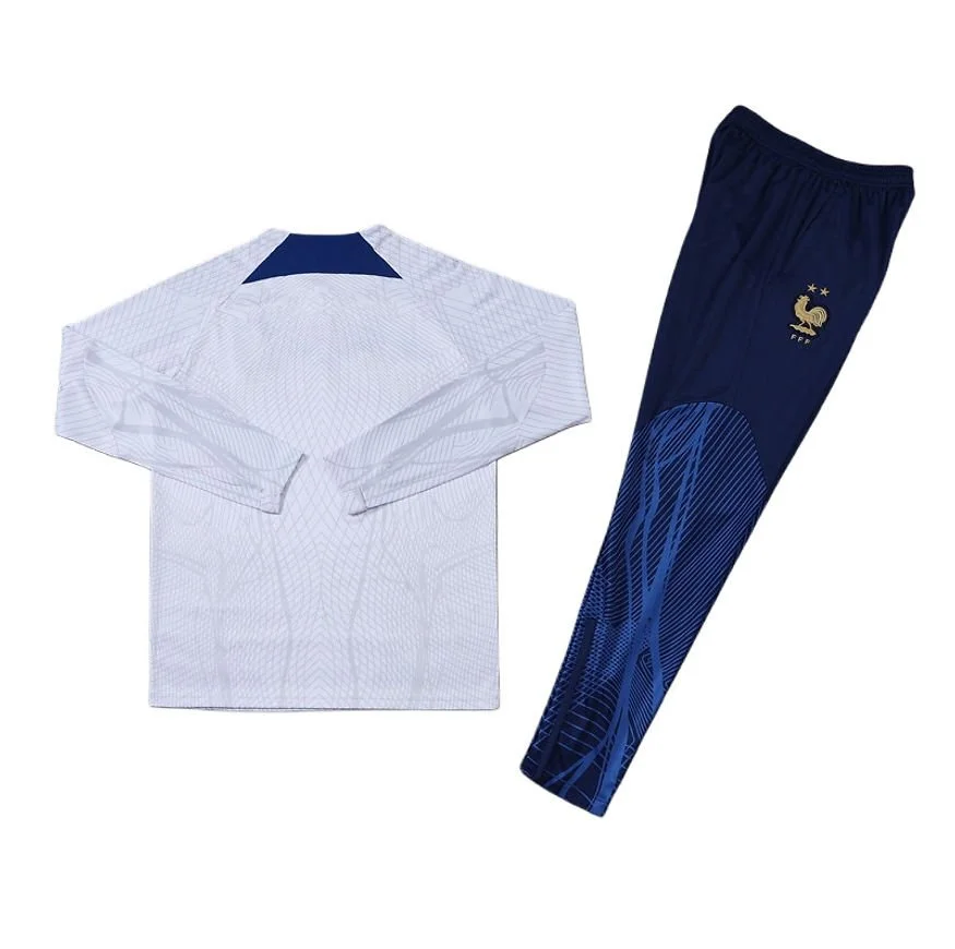 de19cf_3b8bfd8ddf2240ffac7dec969faac462~mv2 (1).jpeg