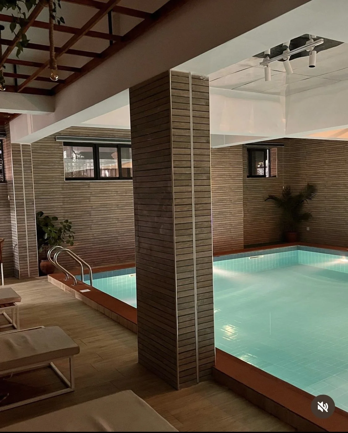 An image of the Float House.