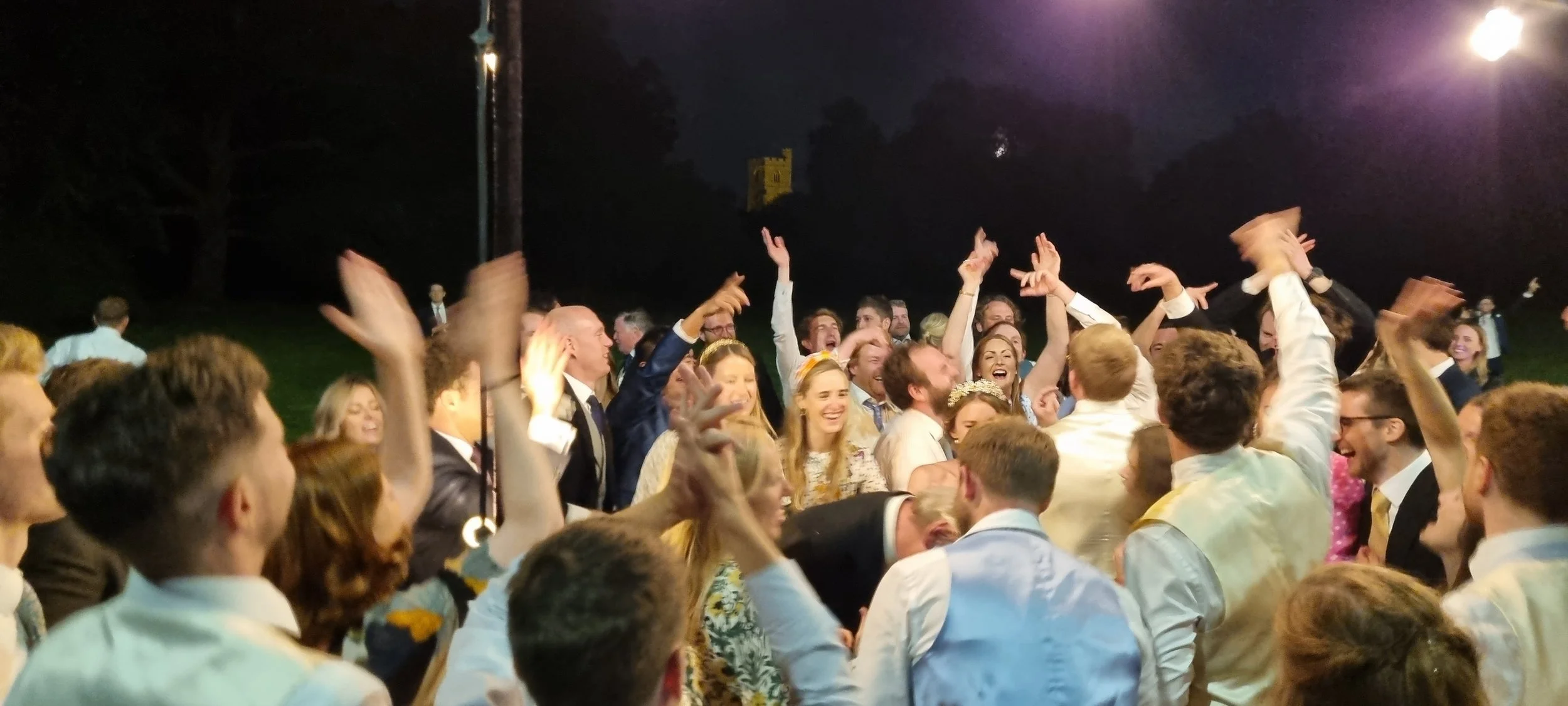 How Much should a great wedding DJ cost in 2026/27?